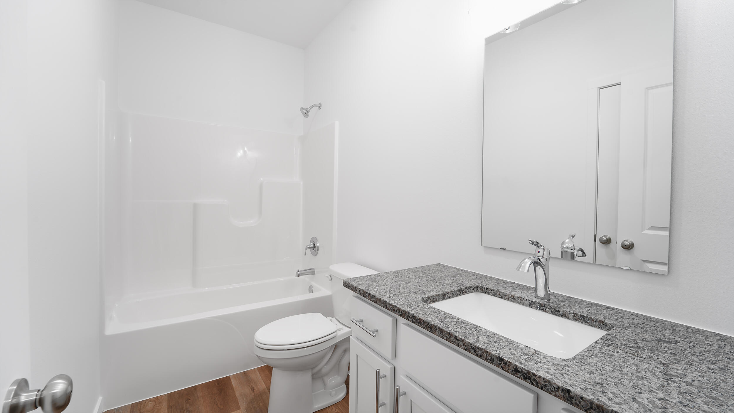 3927 East Fieldcrest Court Property Photo 18