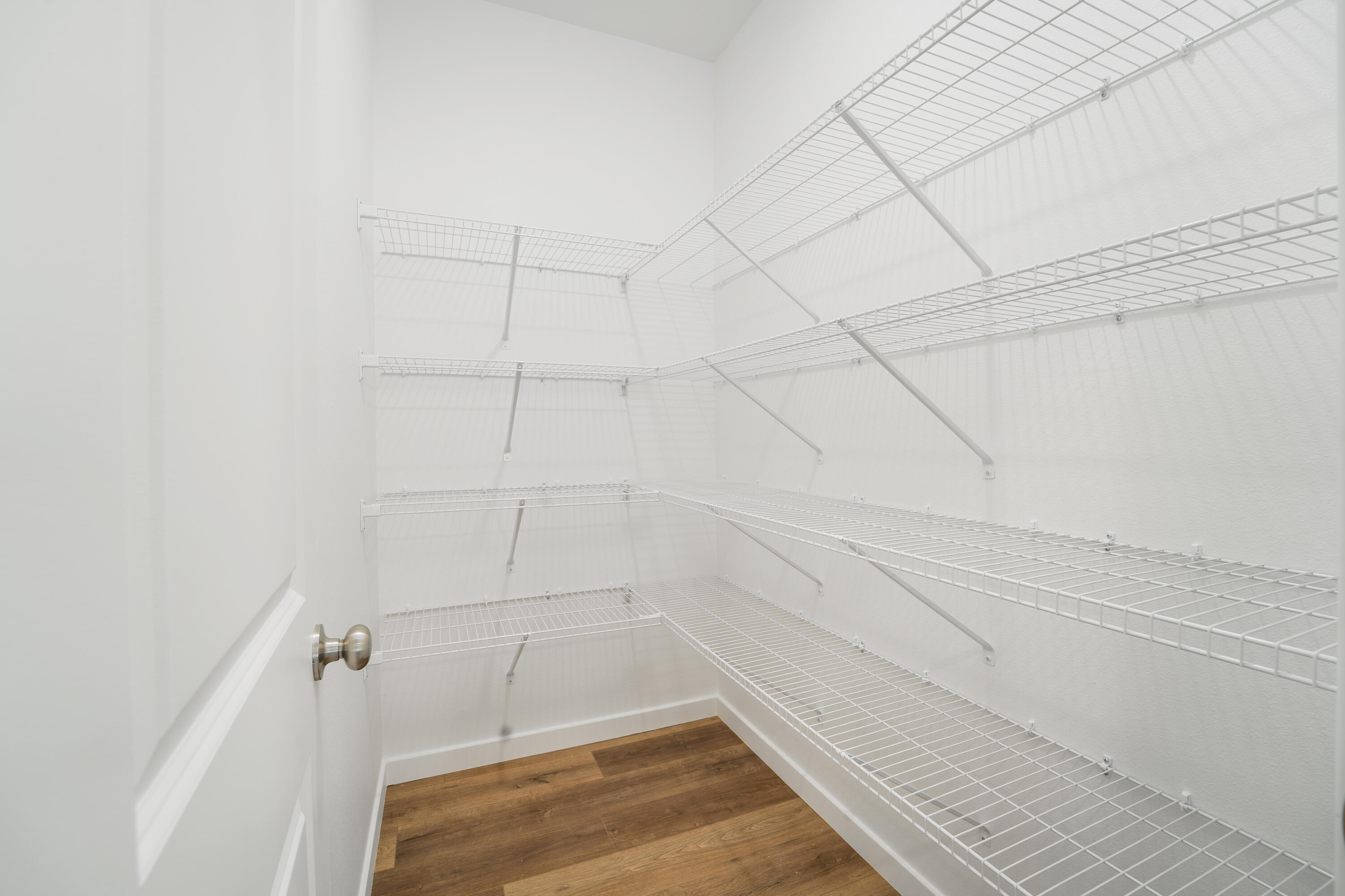 2700 West Pigeon Drive Property Photo 4