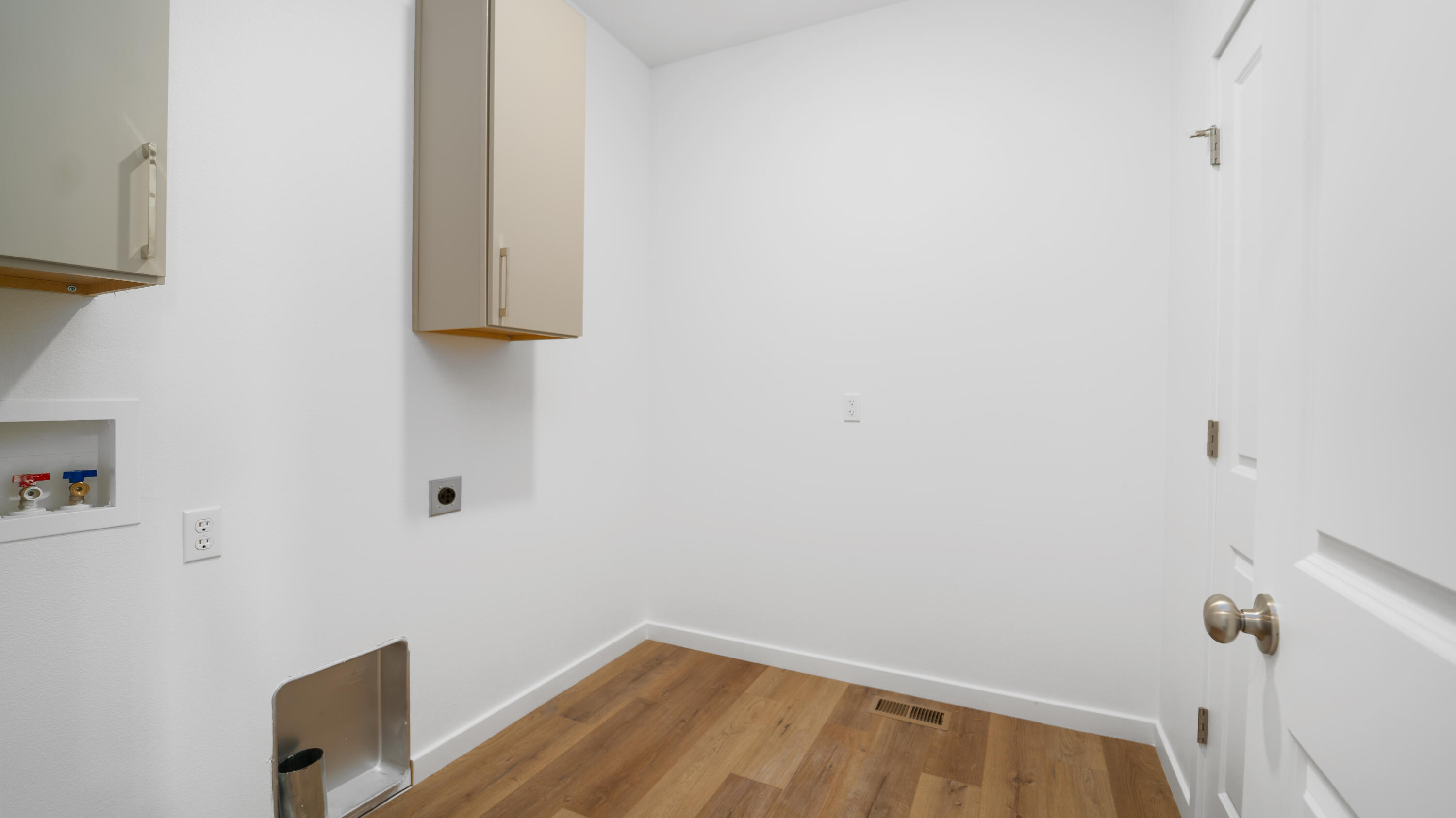 2700 West Pigeon Drive Property Photo 13