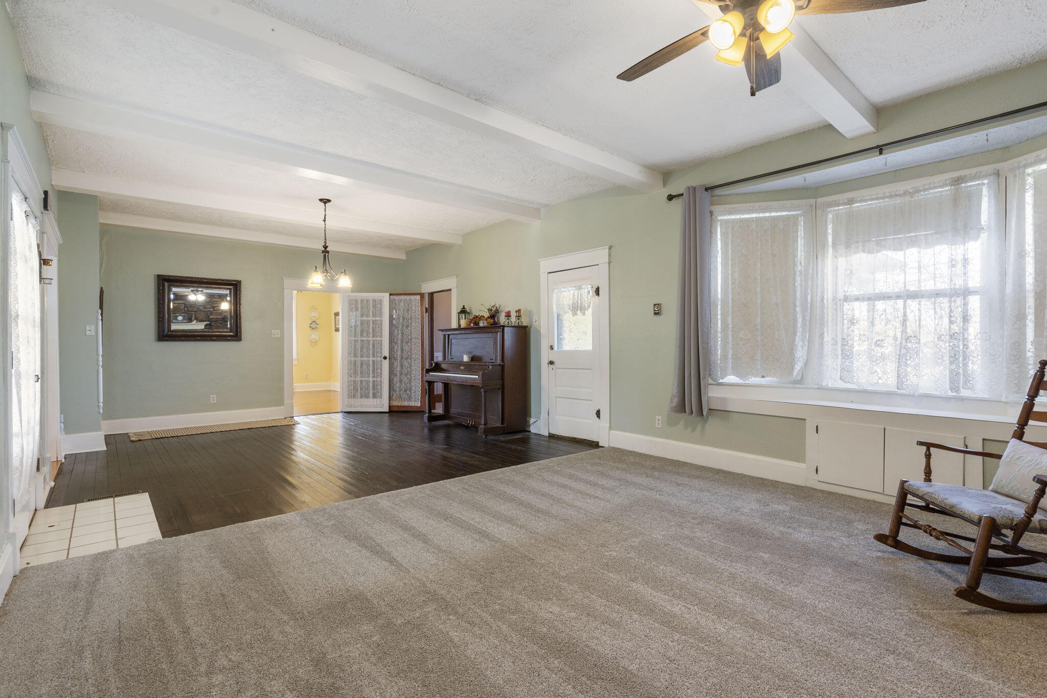 436 West Washington Street Property Photo 14