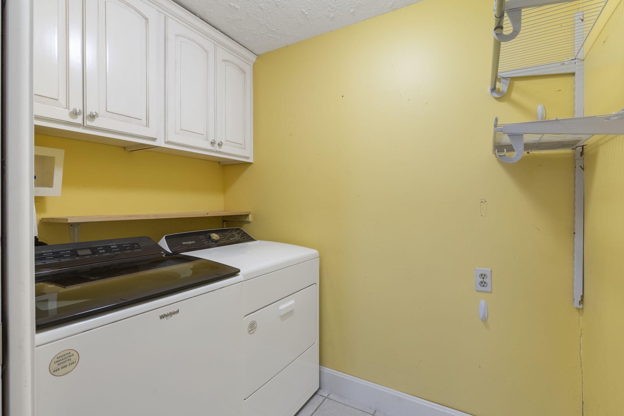 436 West Washington Street Property Photo 21