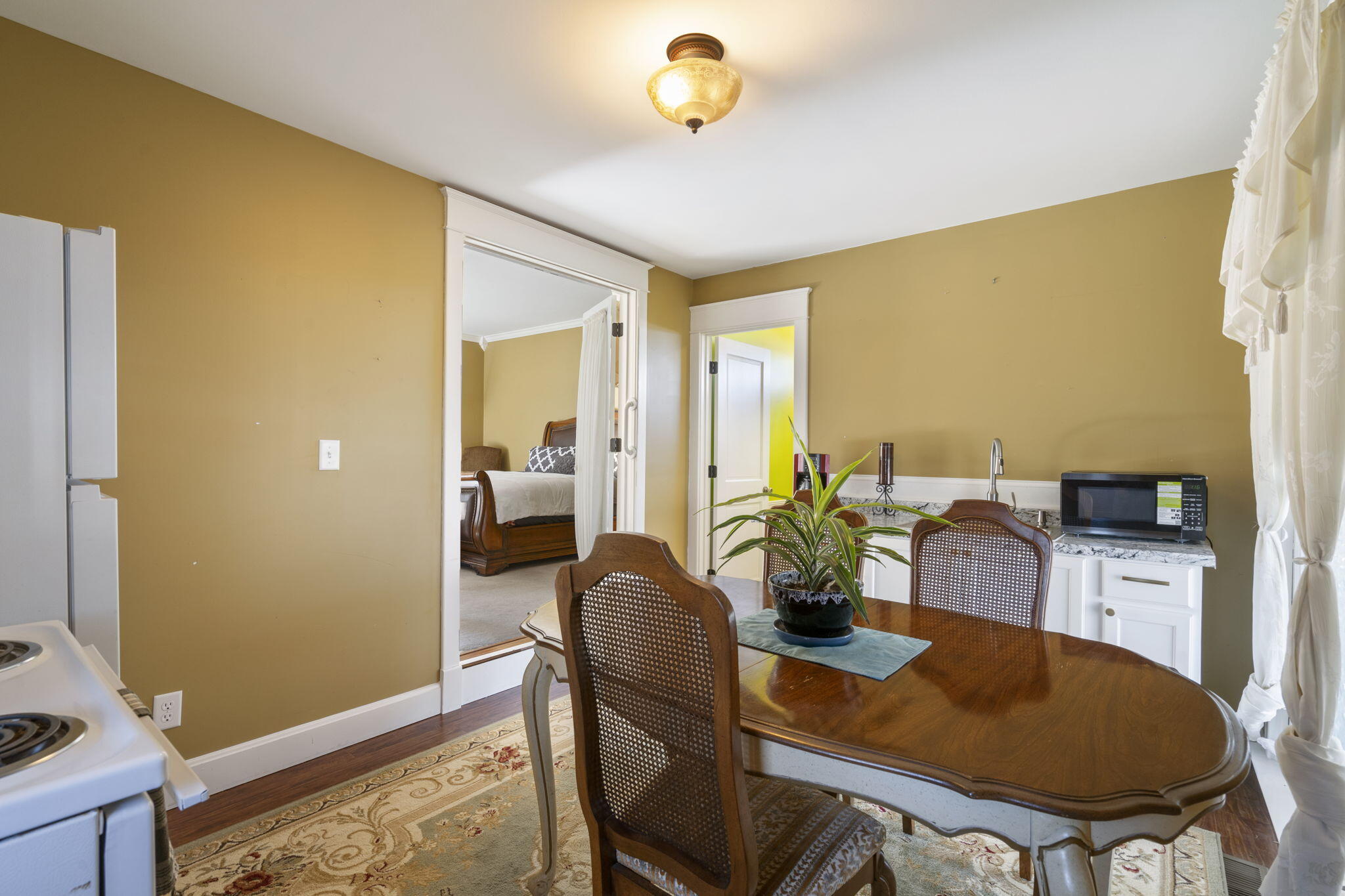 436 West Washington Street Property Photo 40