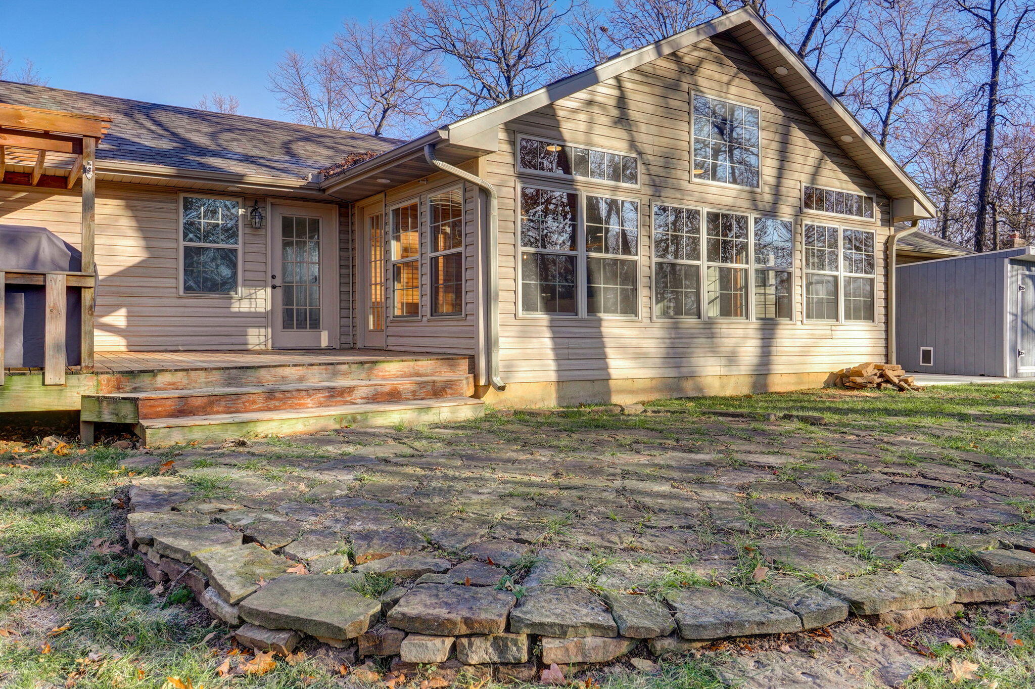 712 Cohick Street Property Photo 1