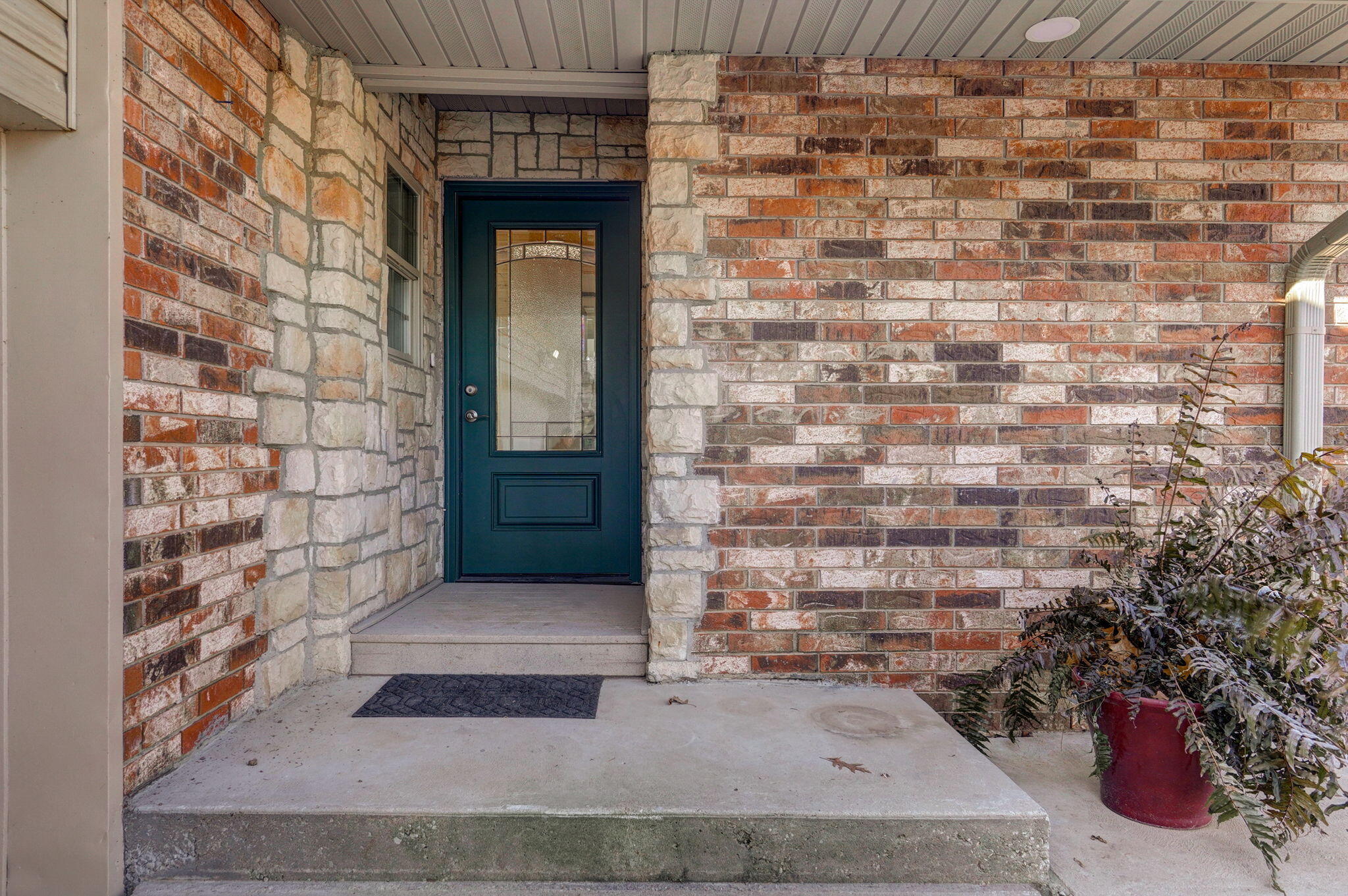 712 Cohick Street Property Photo 41