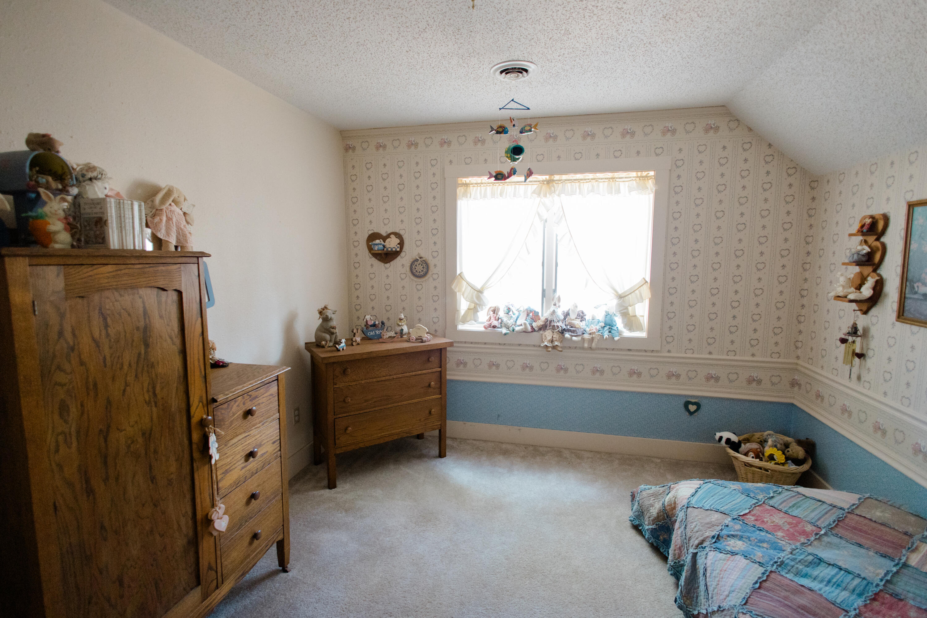 1400 West Lane Avenue Property Photo 47