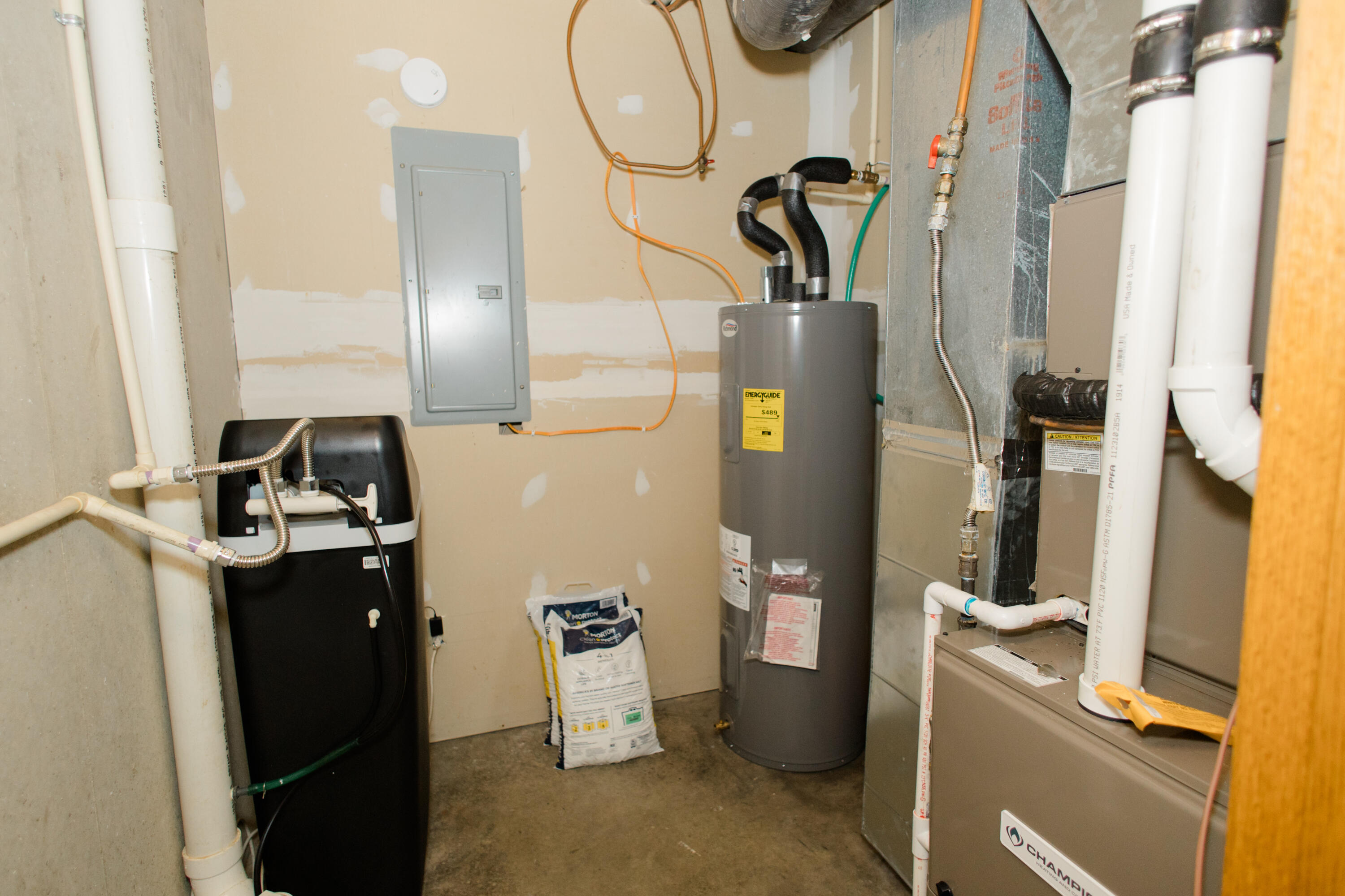 1400 West Lane Avenue Property Photo 57