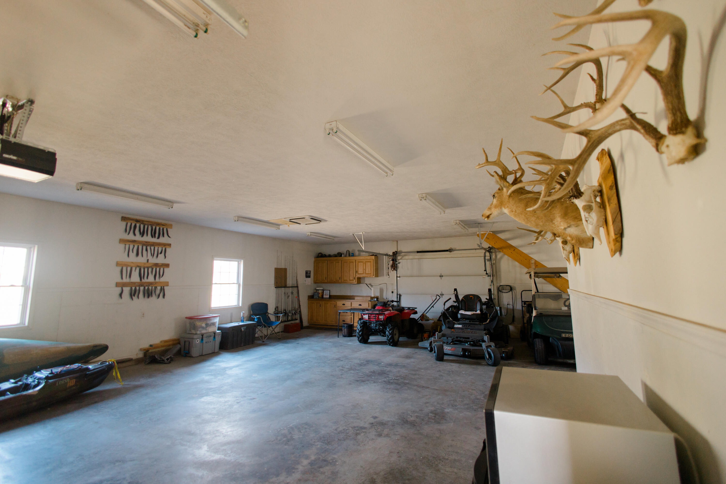 1400 West Lane Avenue Property Photo 69
