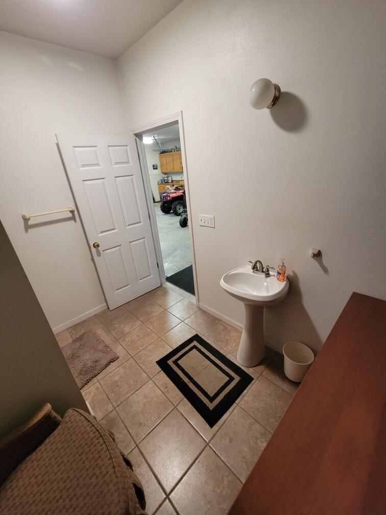 1400 West Lane Avenue Property Photo 71