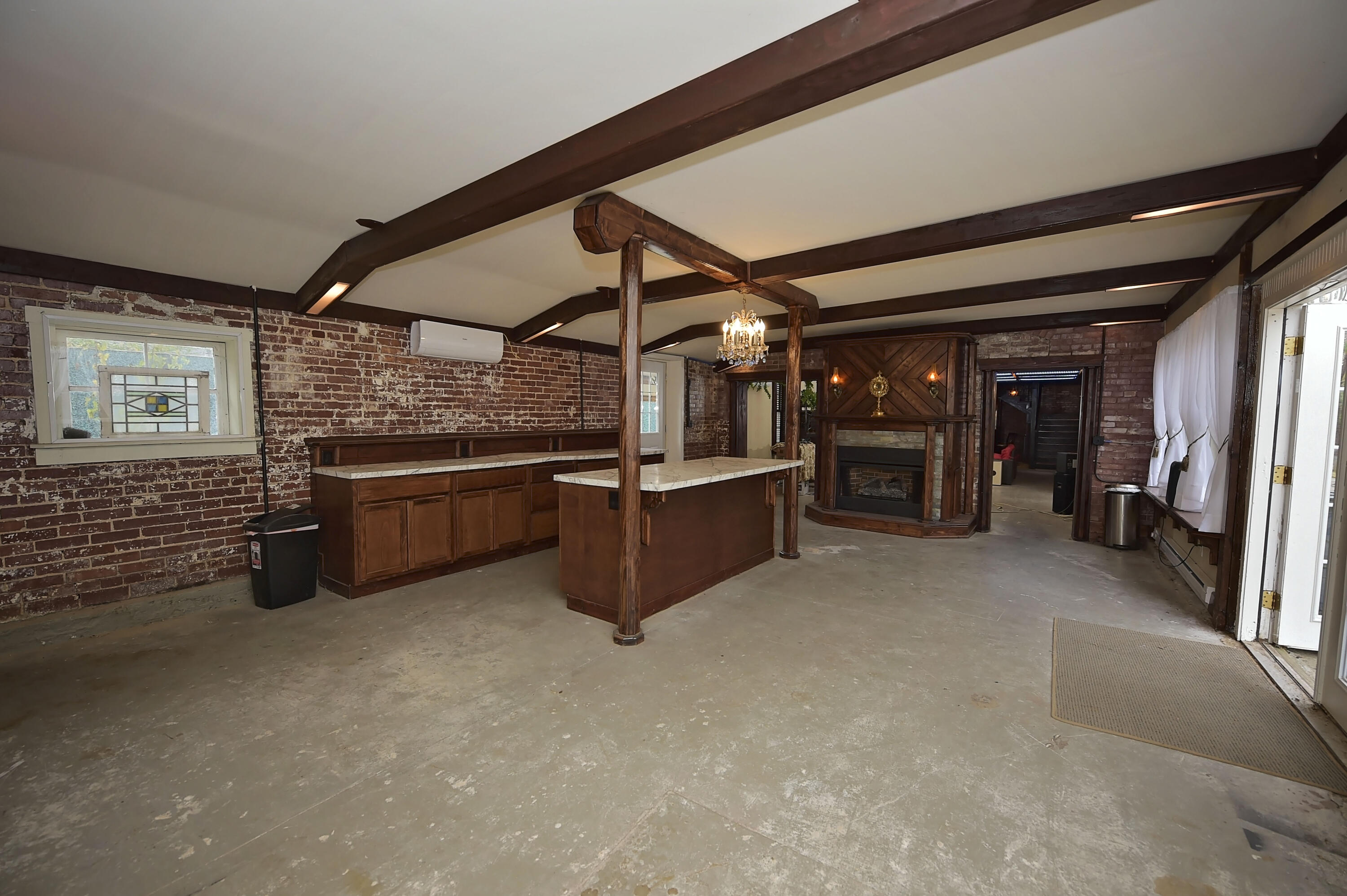 847 South Scenic Avenue Property Photo 29