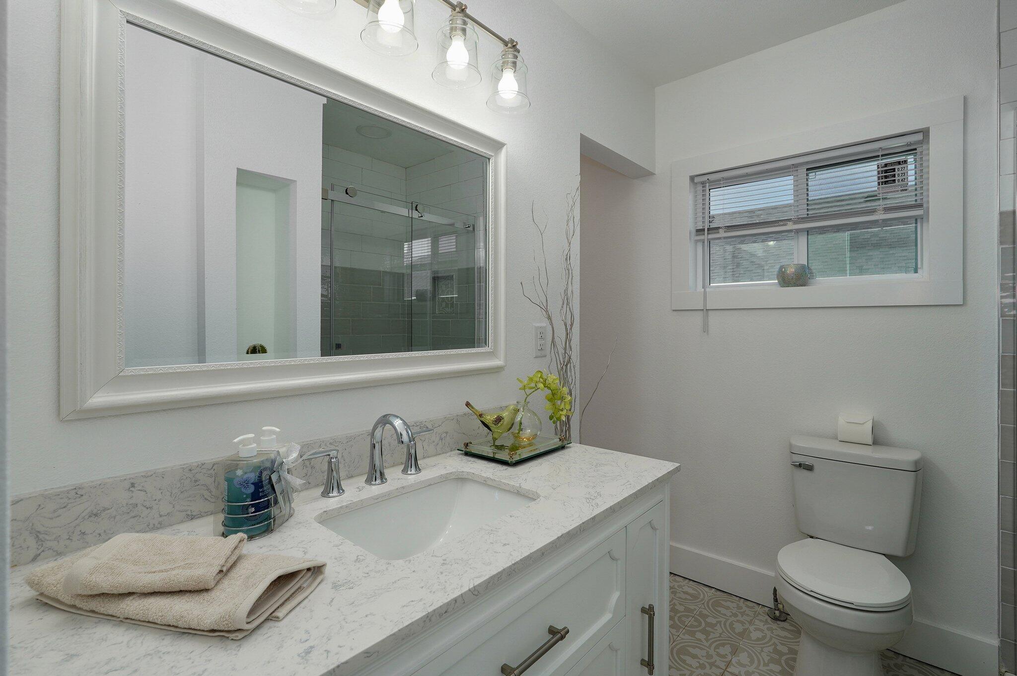 1203 South Market Street Property Photo 22