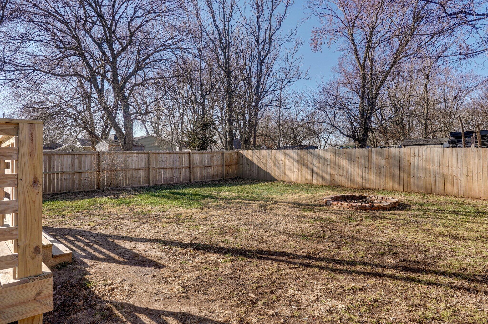1203 South Market Street Property Photo 41