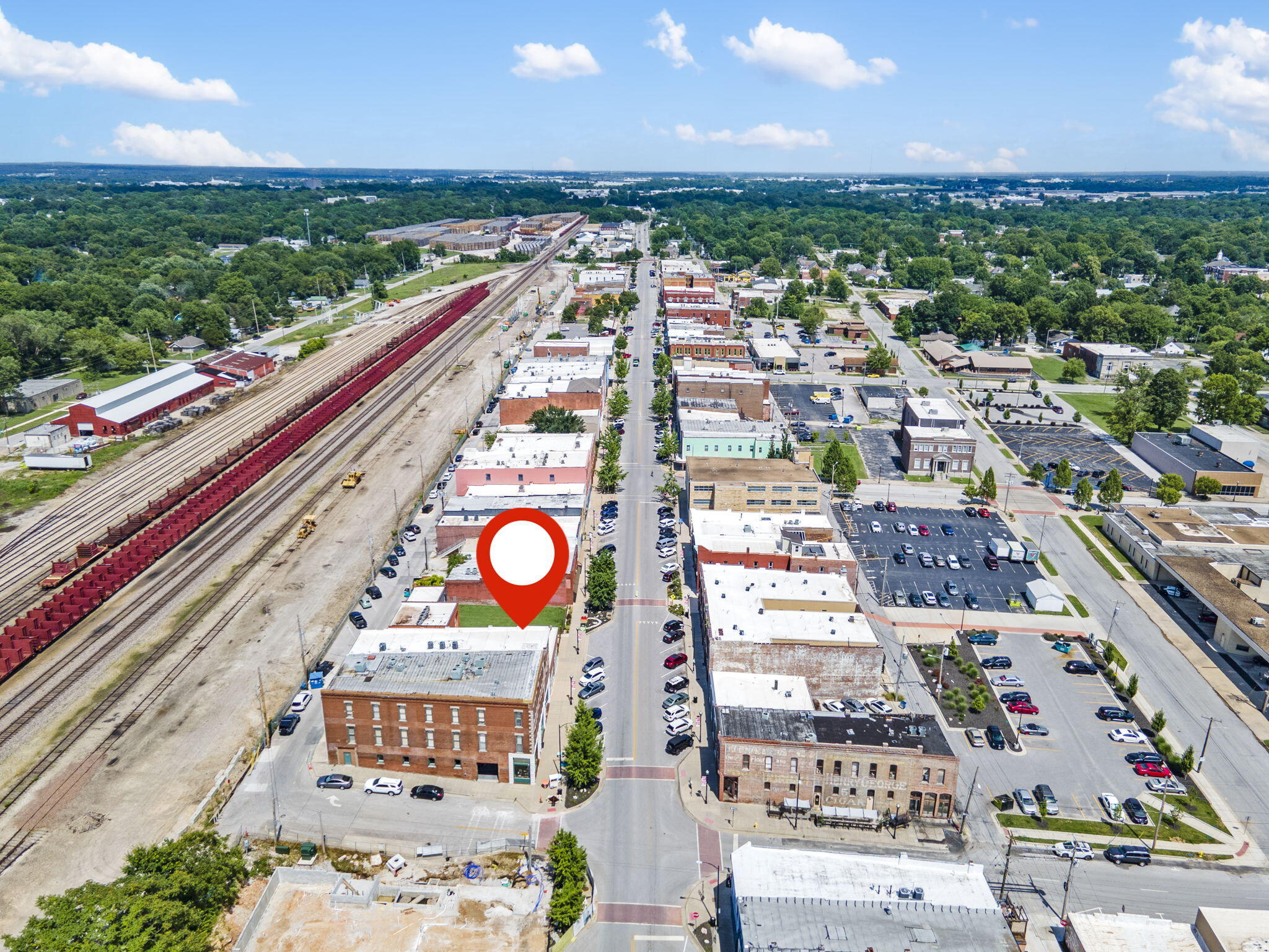 311 West Commercial Street Property Photo 60
