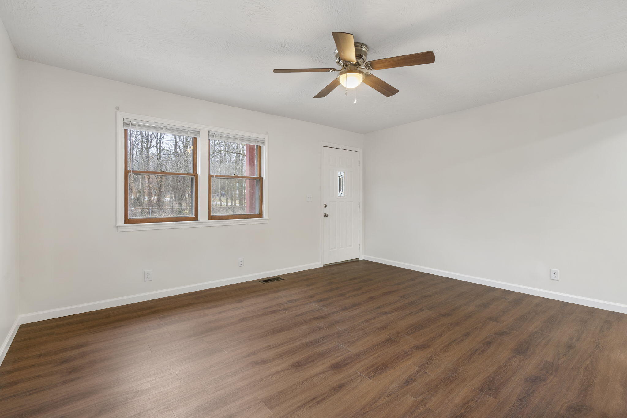 2405 West Kerr Street Property Photo 6
