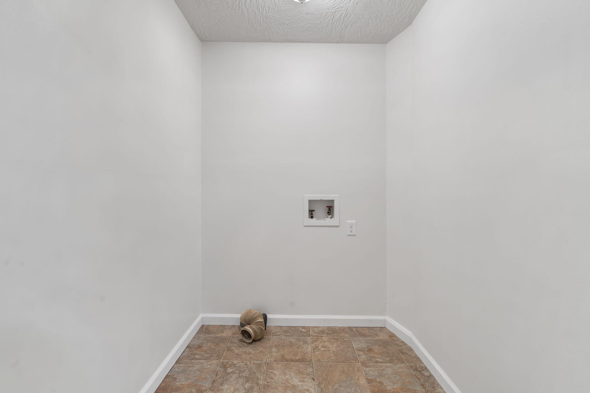 2405 West Kerr Street Property Photo 14