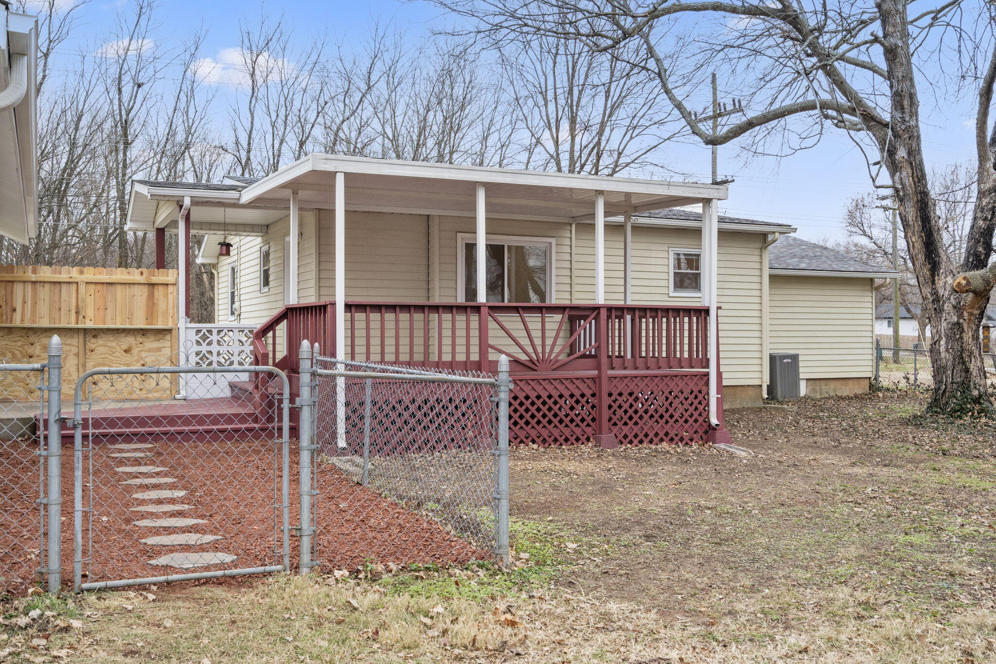 2405 West Kerr Street Property Photo 21