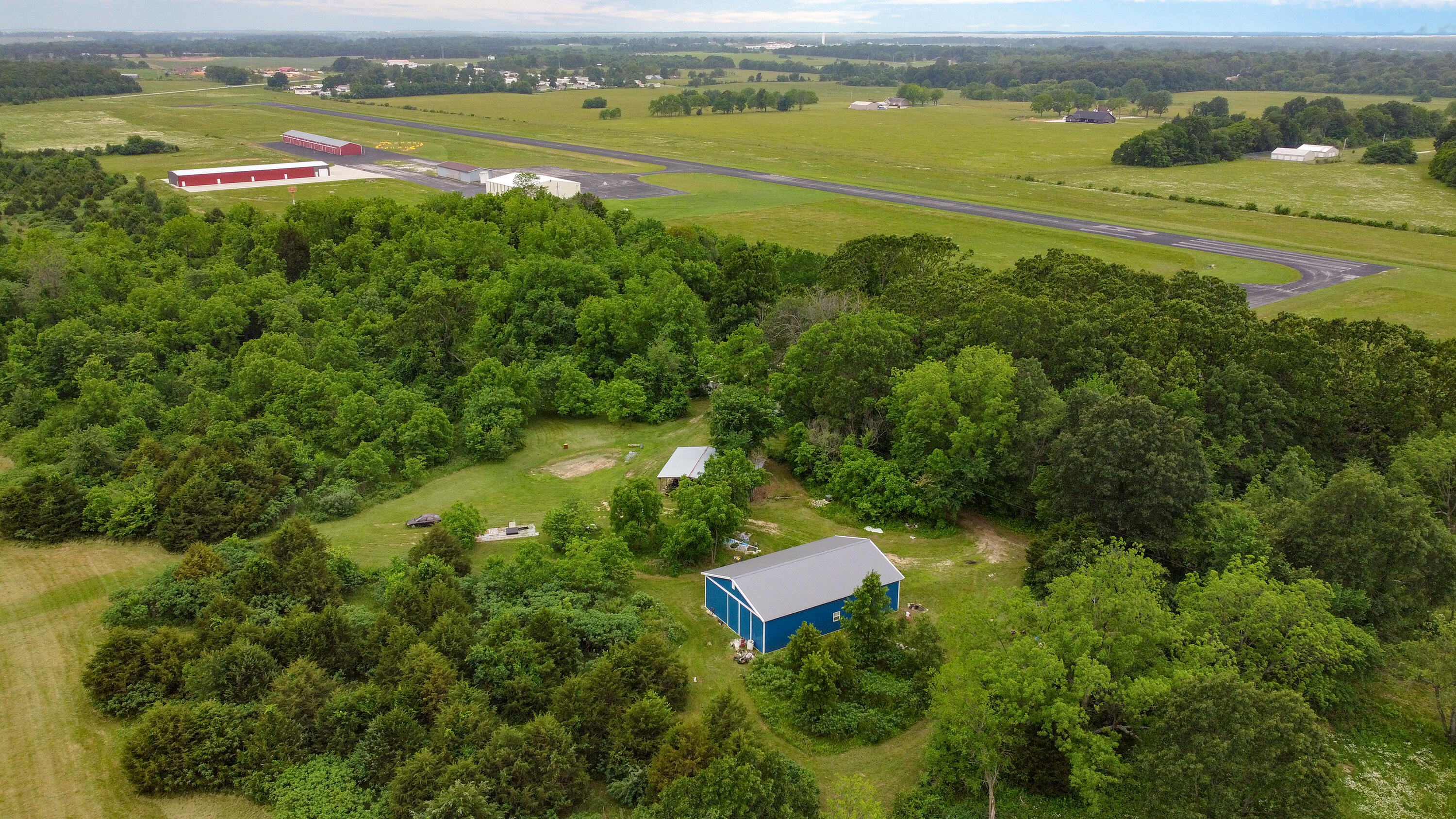730 Airport Road Property Photo 19