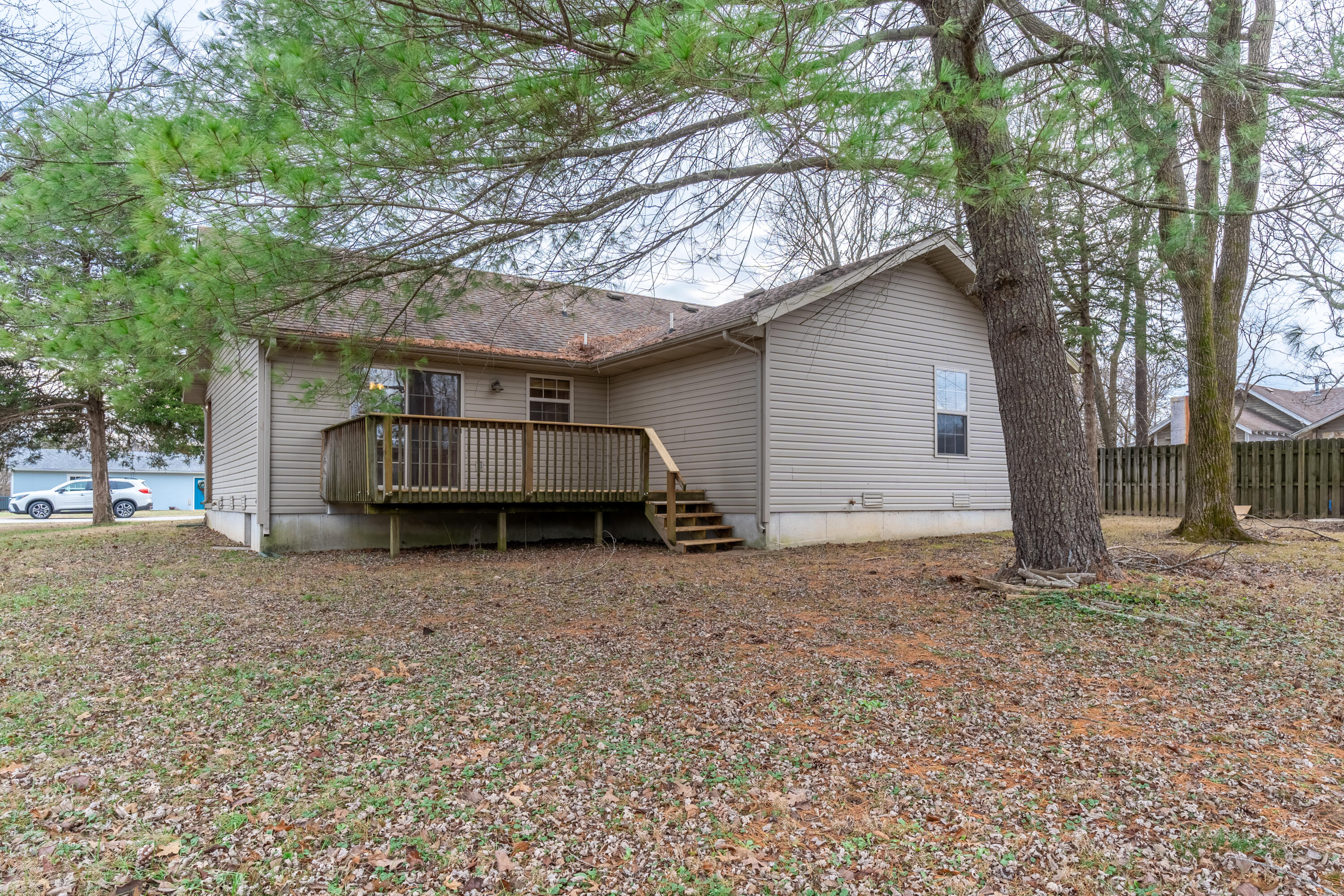 425 Kentling Avenue Property Photo 13