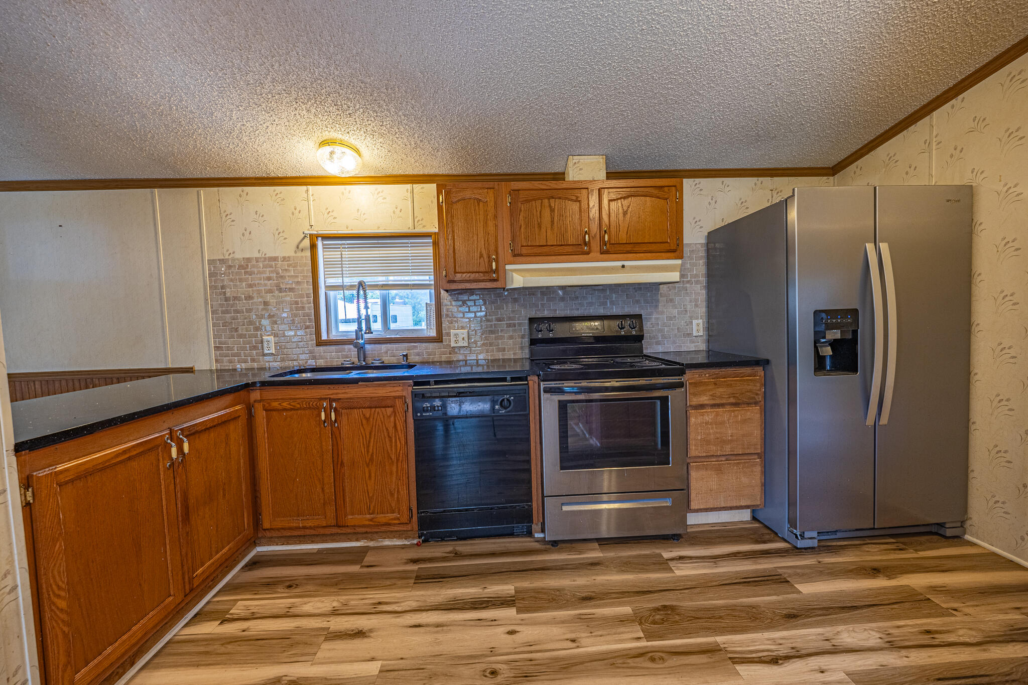 26551 Easy Street Property Photo 15