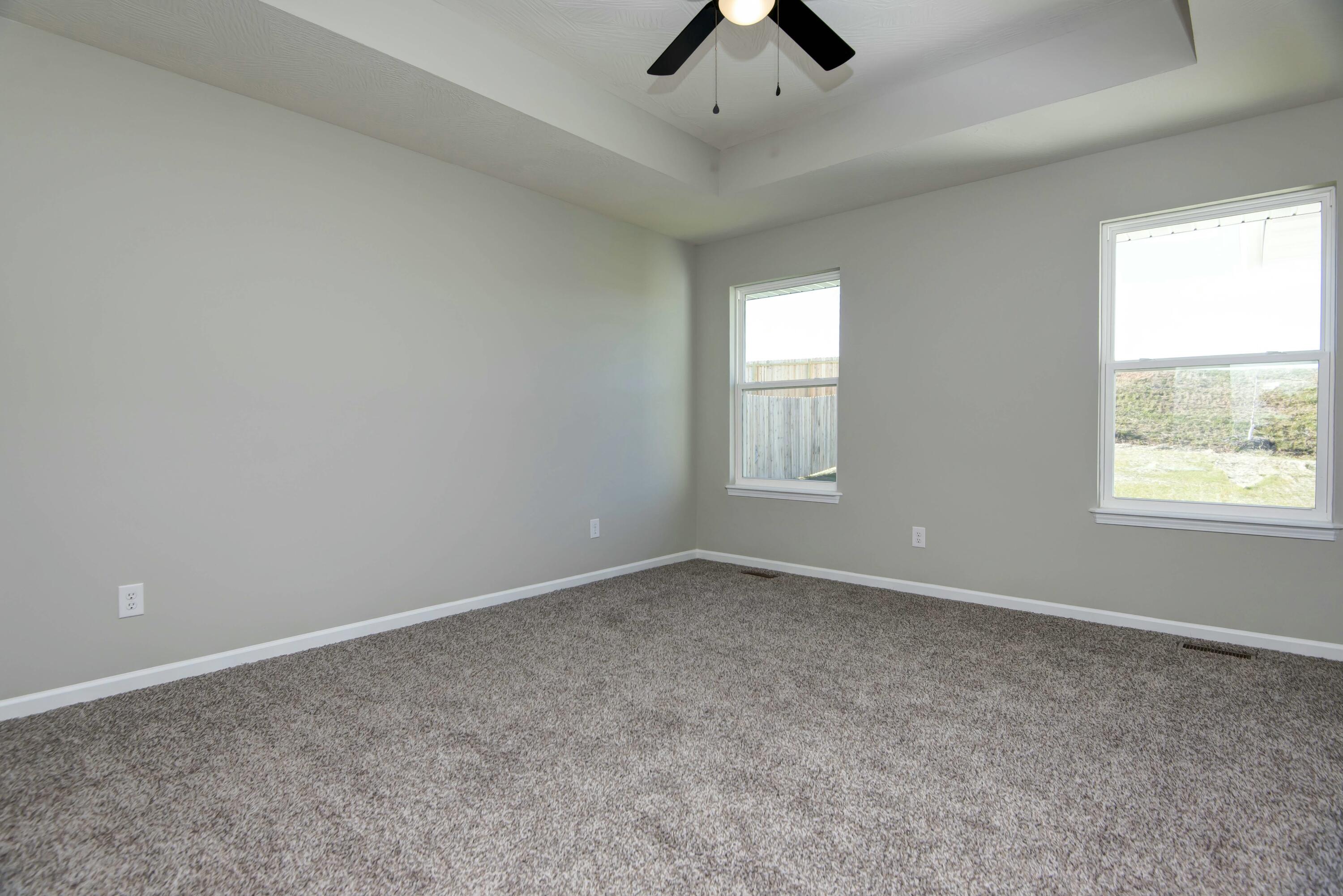 2011 South Edgewood Court Property Photo 5
