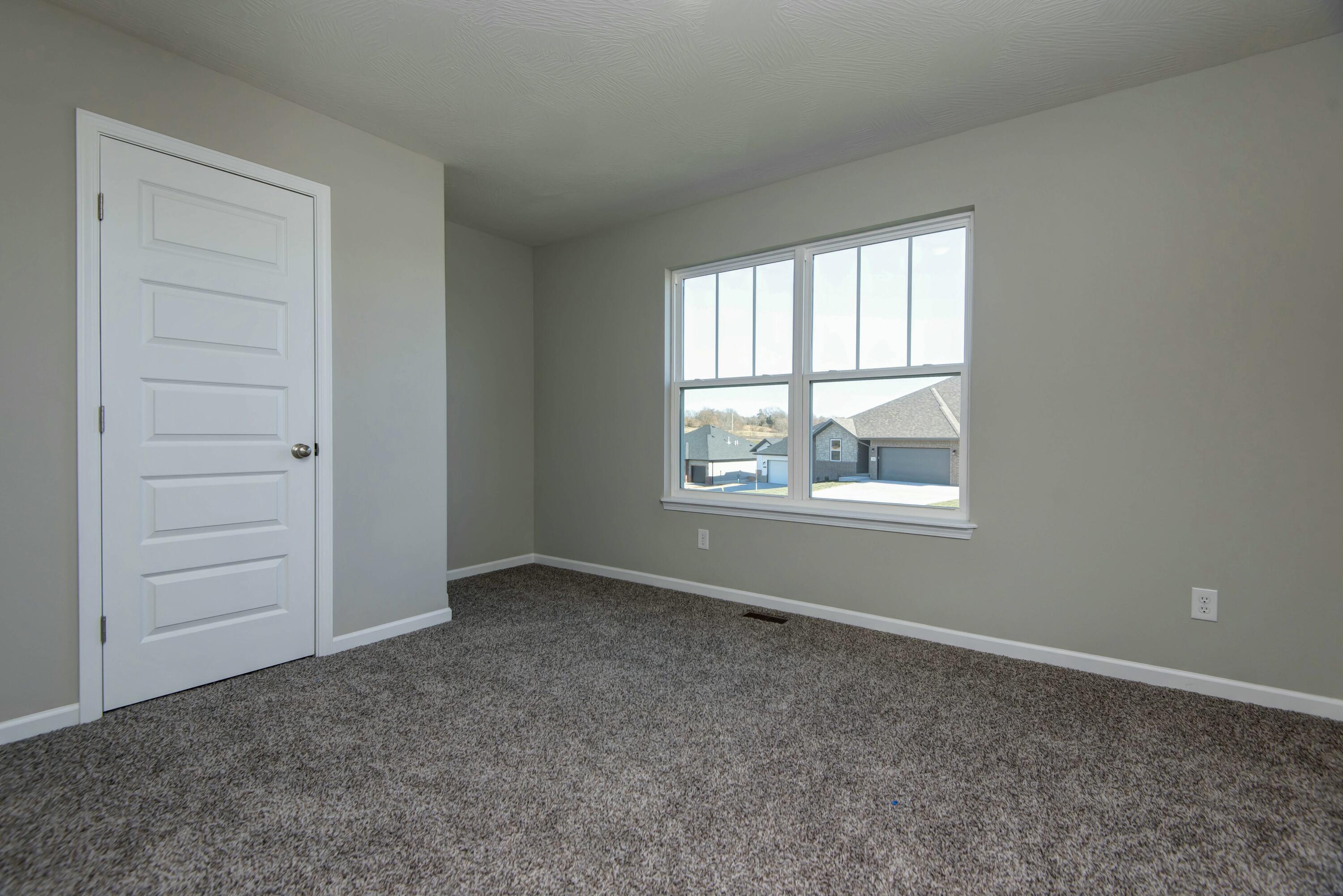 2011 South Edgewood Court Property Photo 17