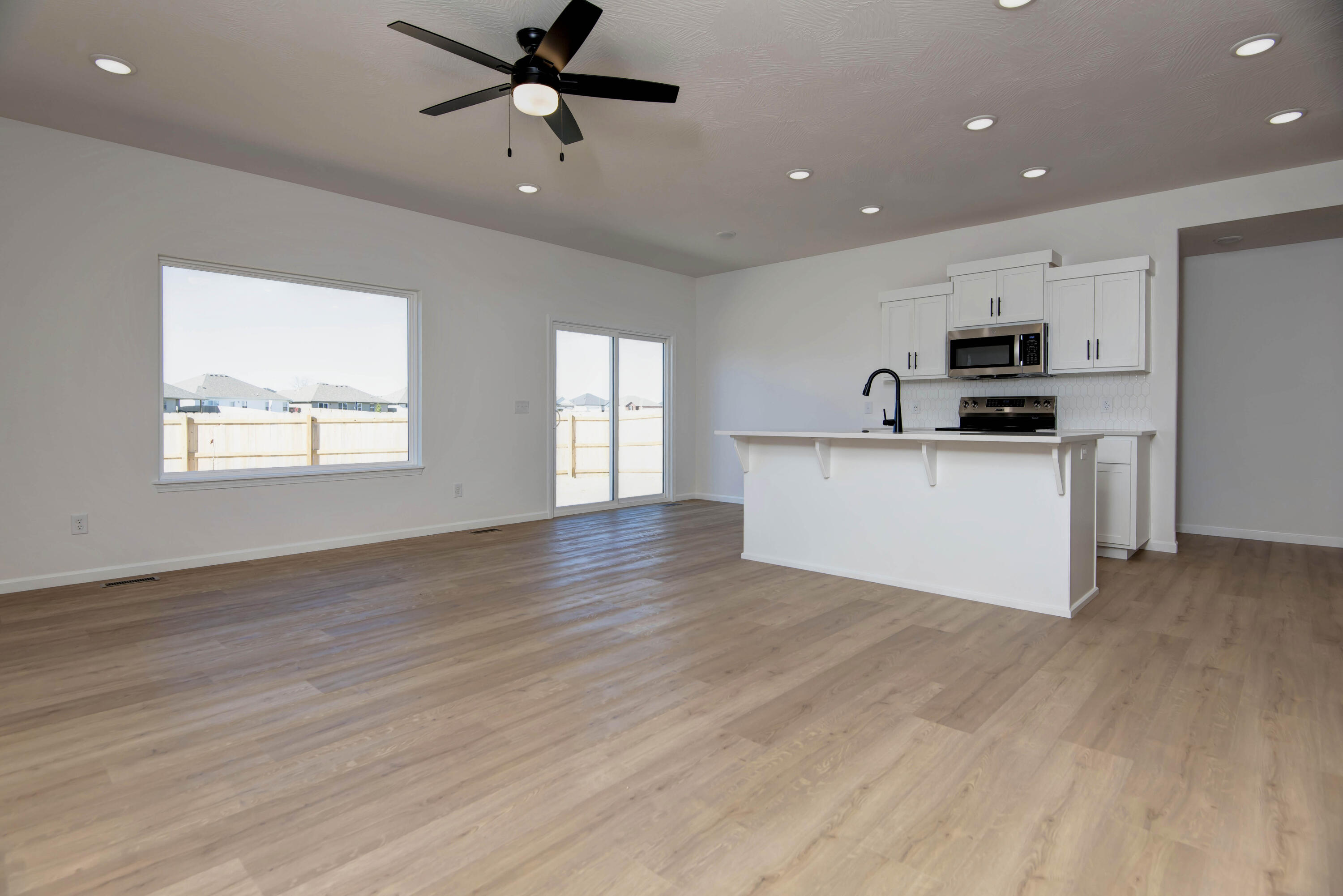 2101 South Edgewood Court Property Photo 11
