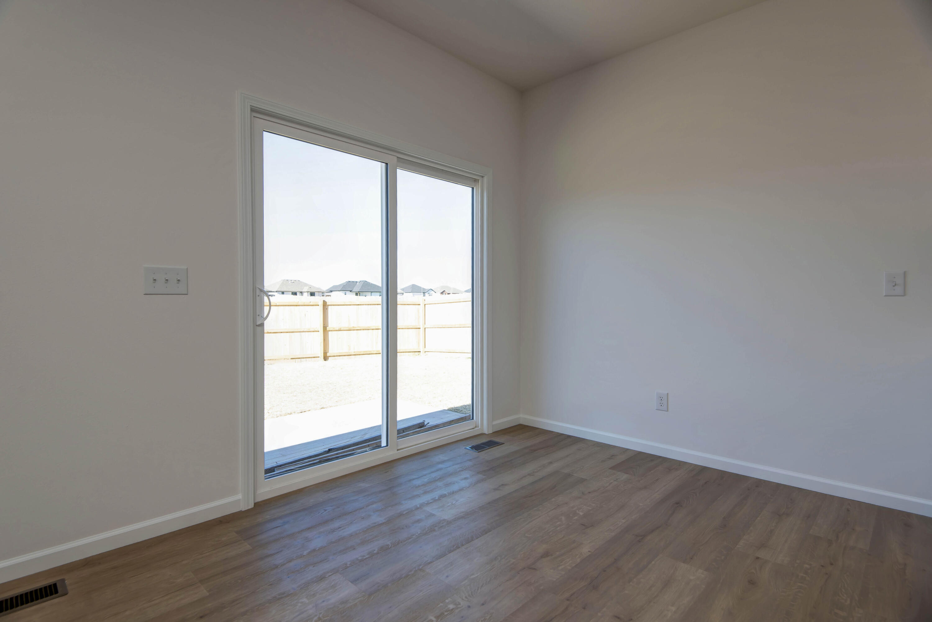 2101 South Edgewood Court Property Photo 17
