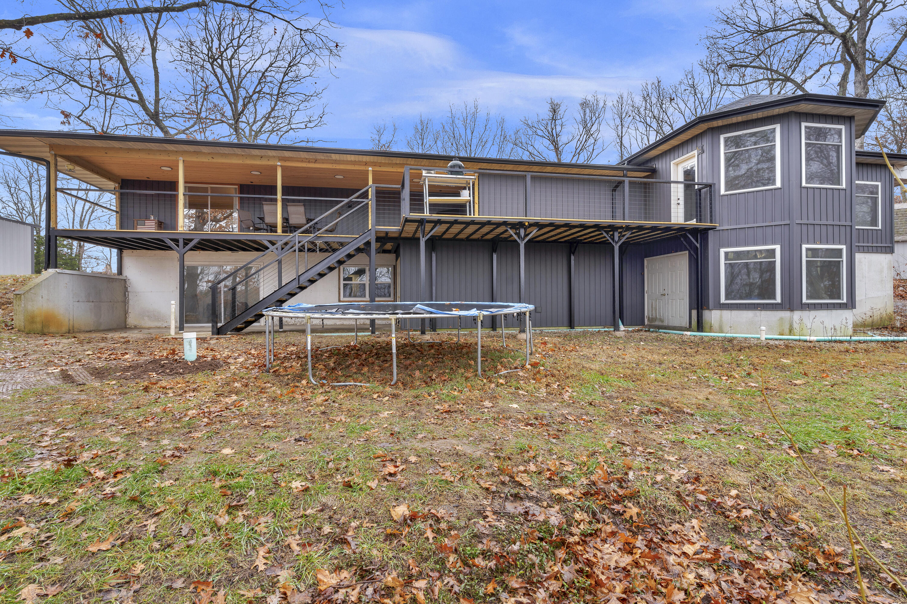 1369 East 398th Road Property Photo 4