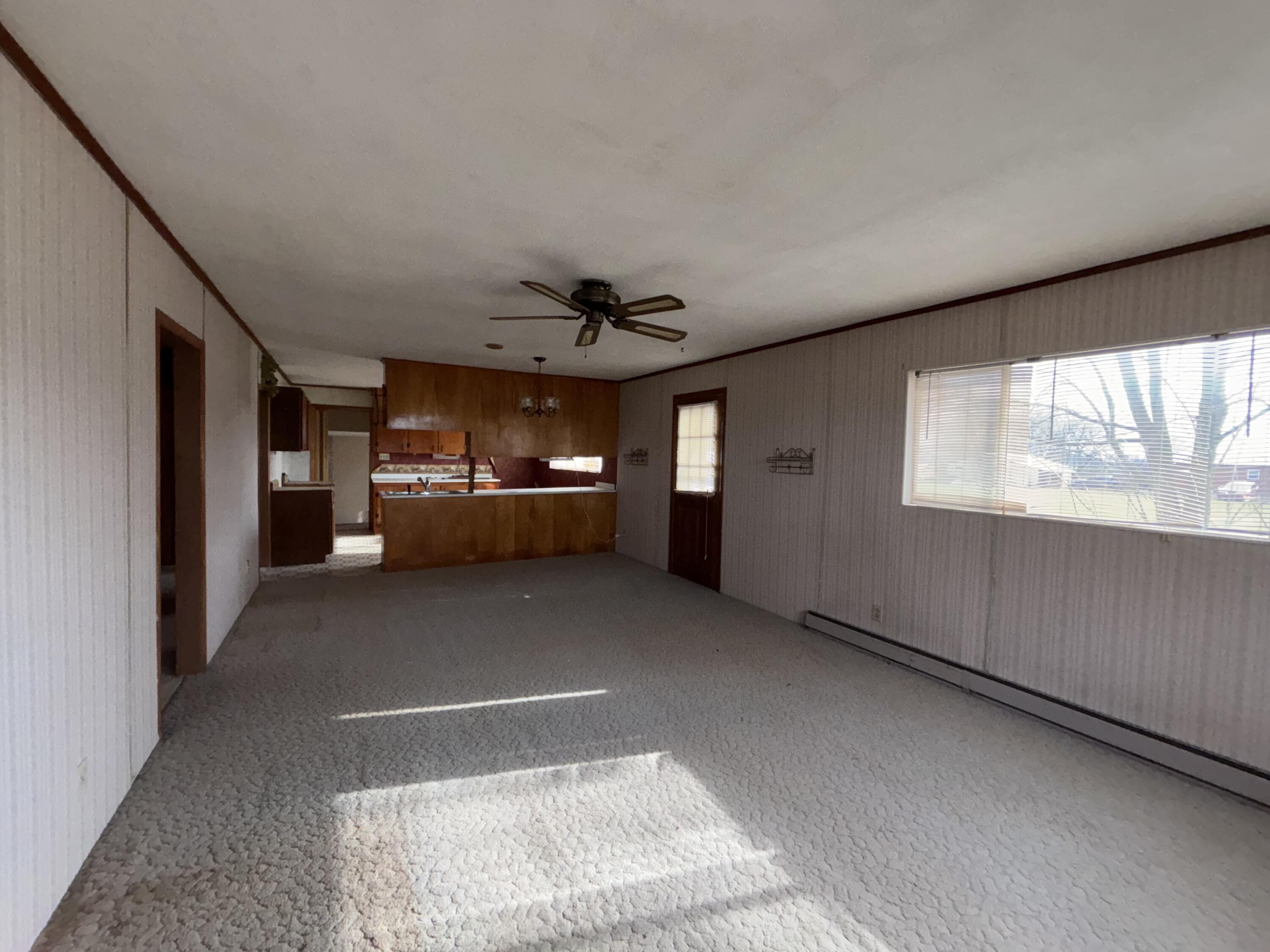 7607 Northeast 100th Street Property Photo 8