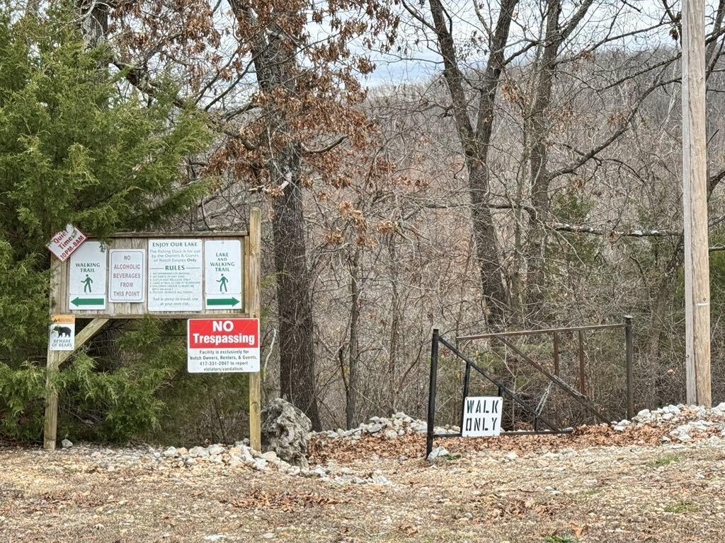 388 Notch Lane Property Photo 11