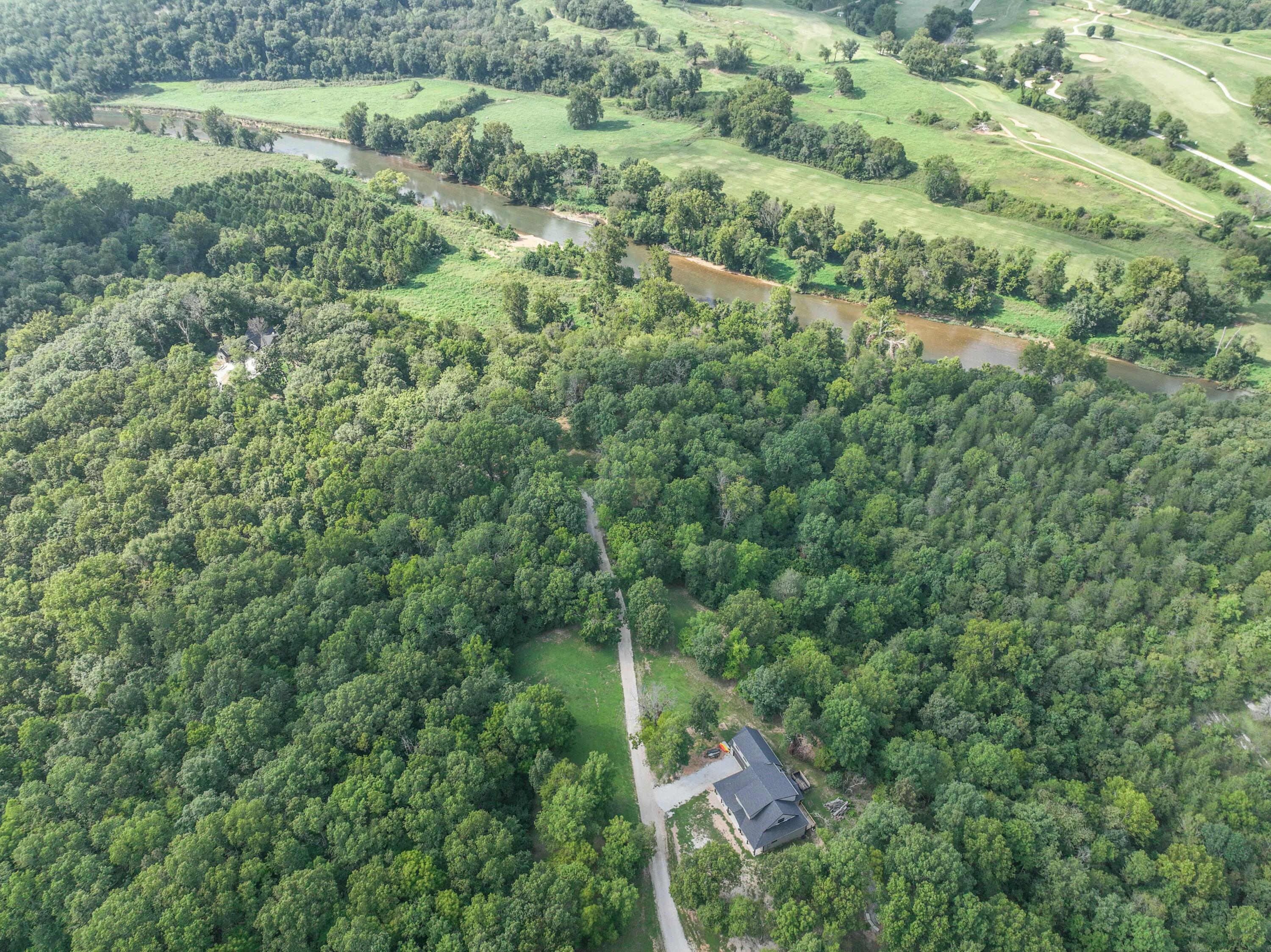 000 Regal Heights Property Photo 7