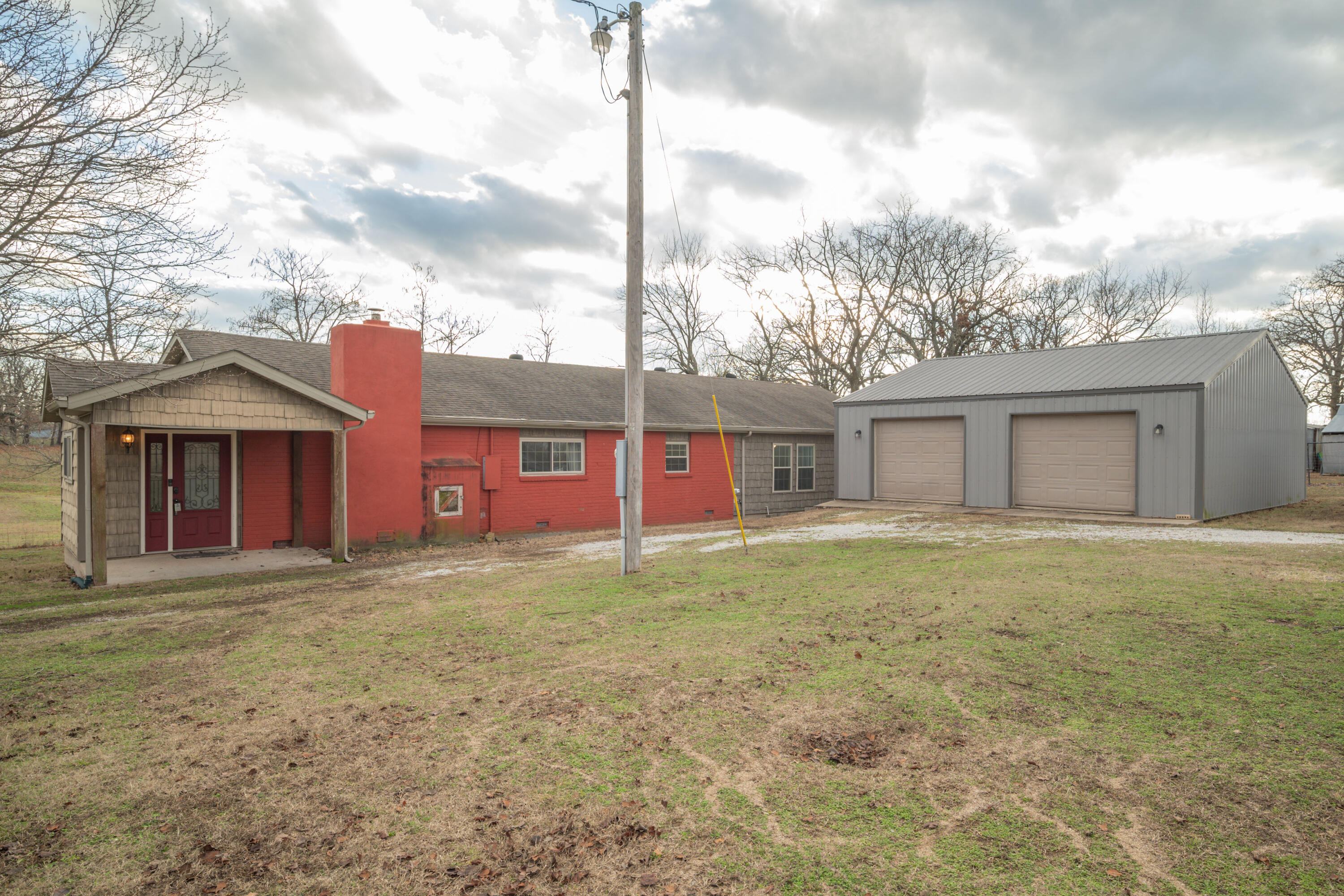 881 Lawhorn Road Property Photo 1