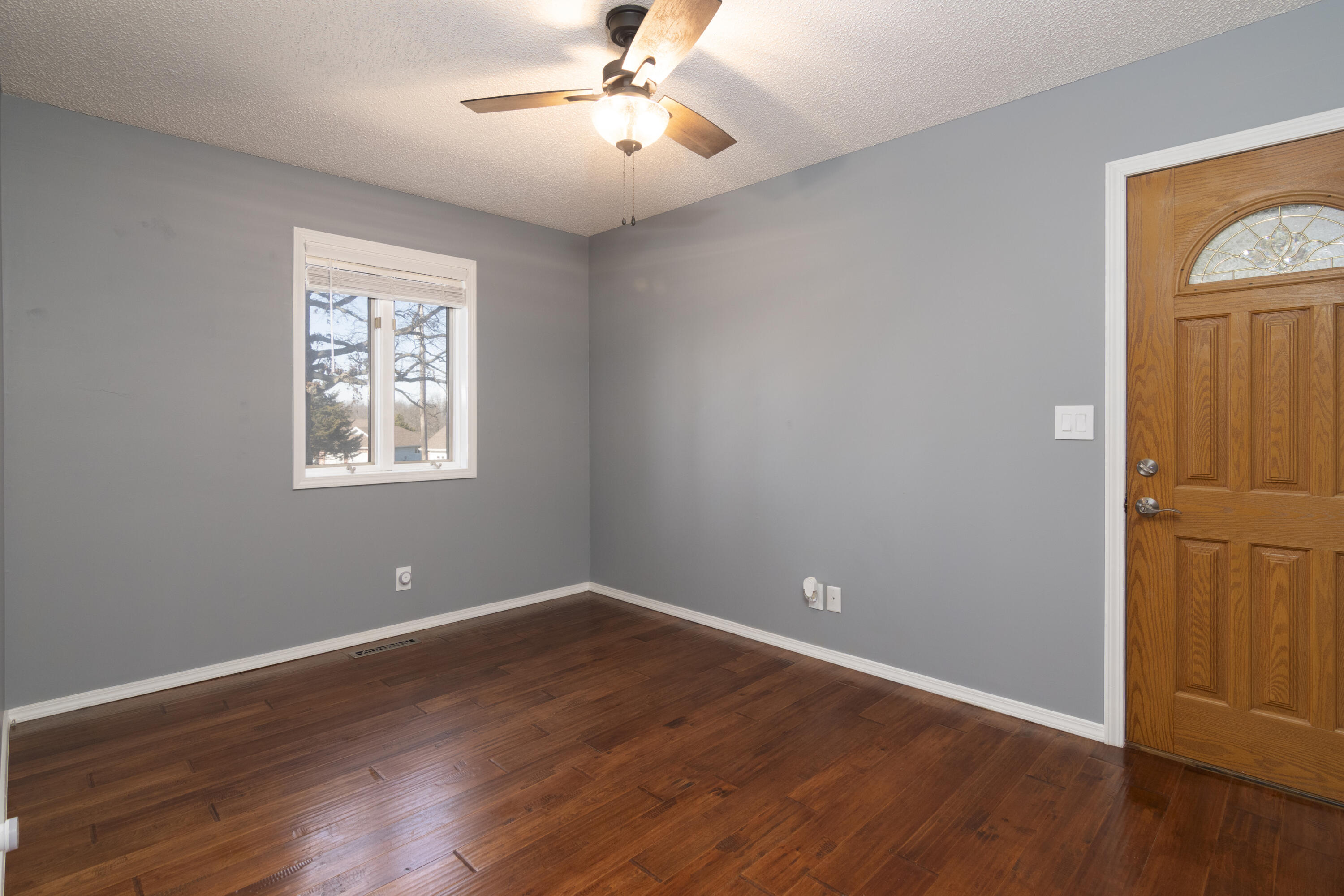 1012 West Monarch Drive Property Photo 27