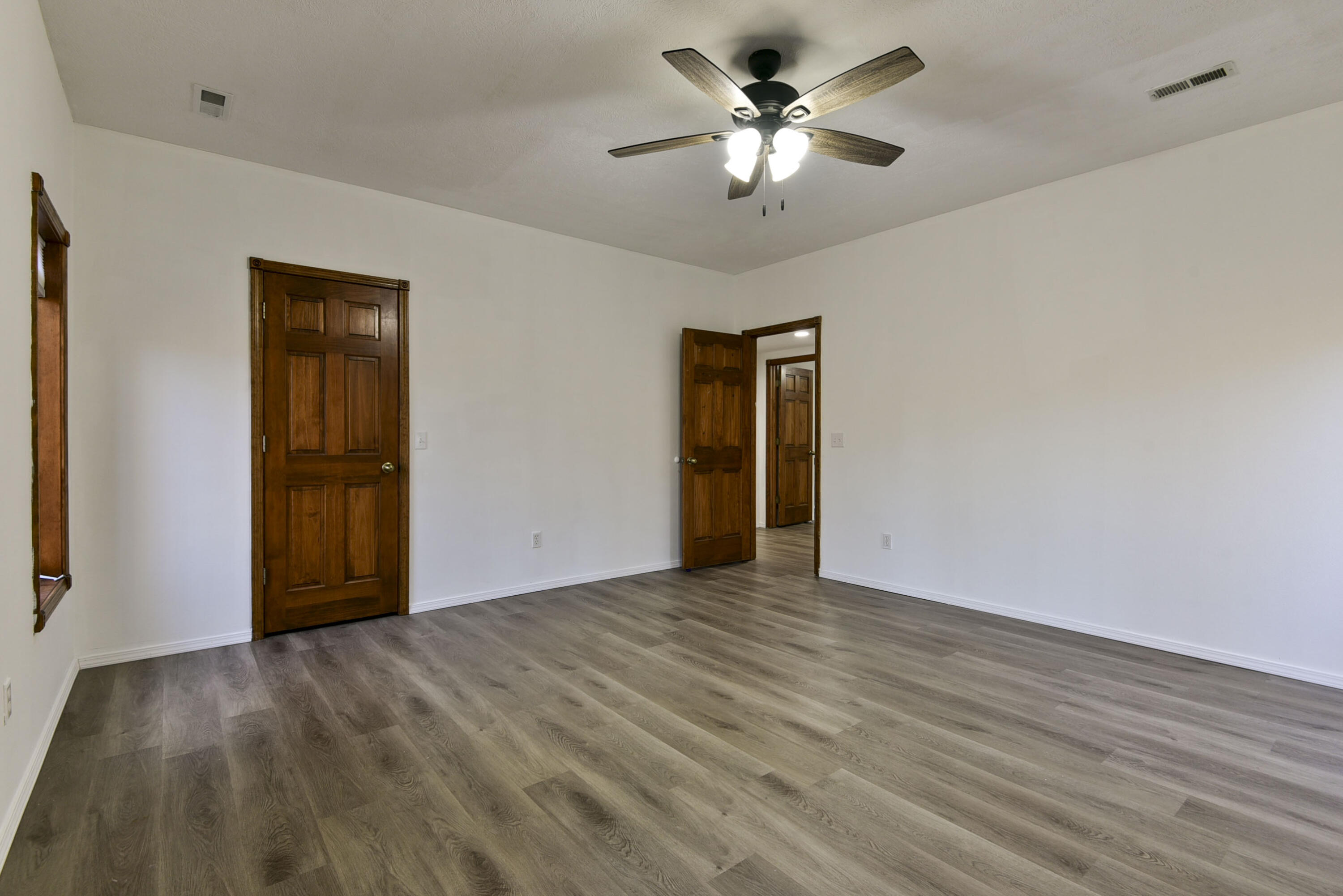 614 State Highway U Property Photo 51