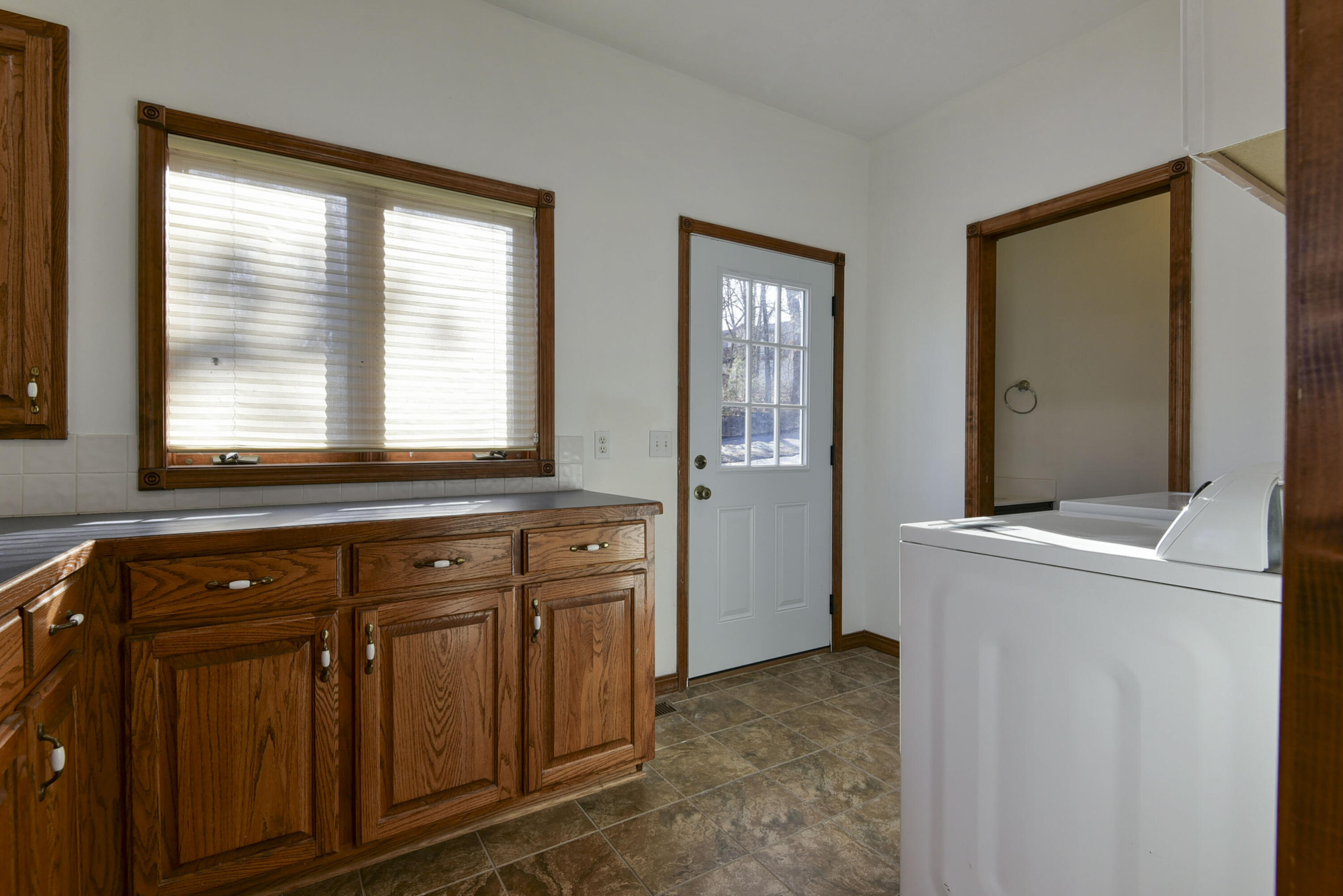 614 State Highway U Property Photo 56