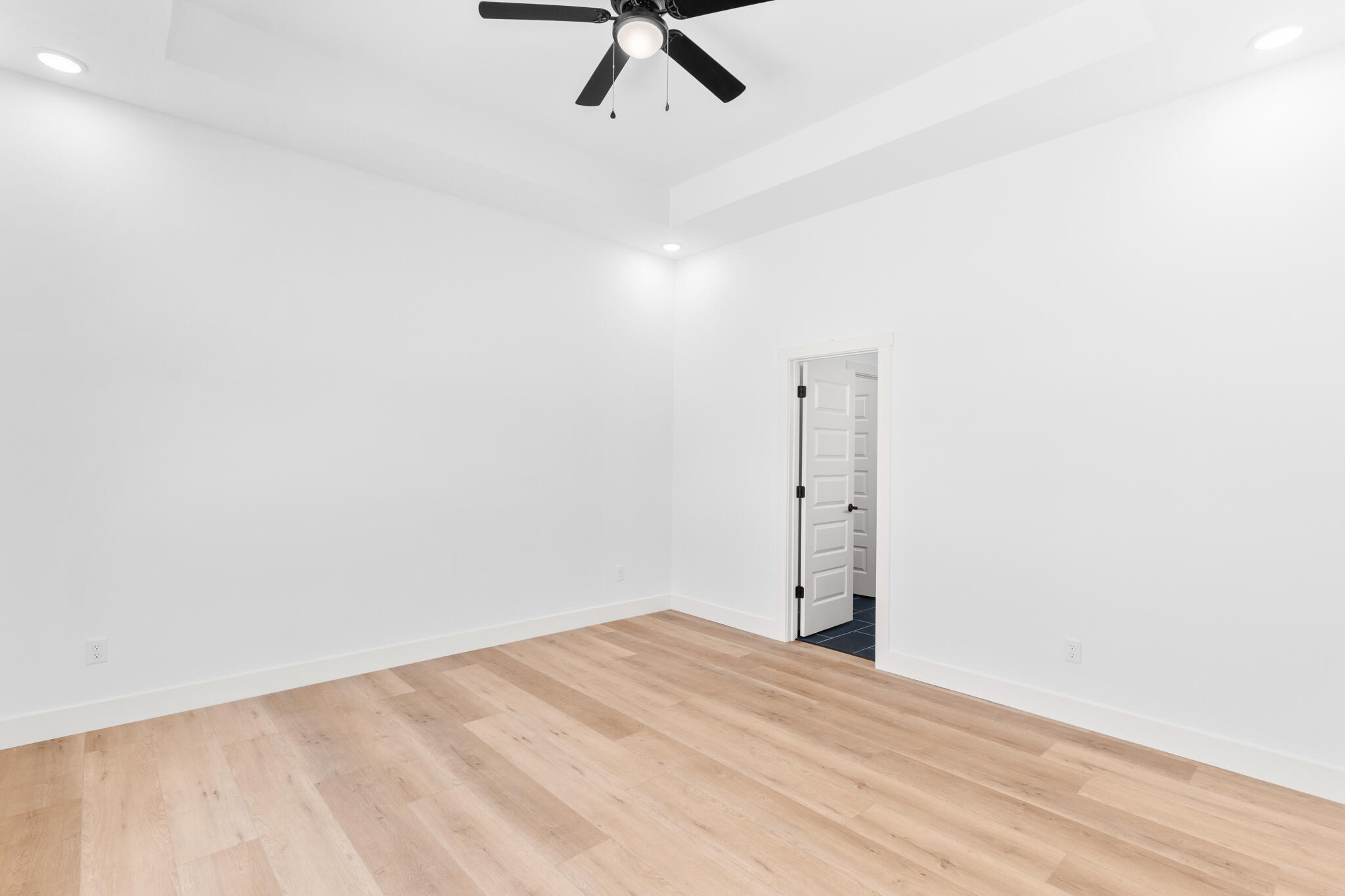 2051 East Will St. Property Photo 14