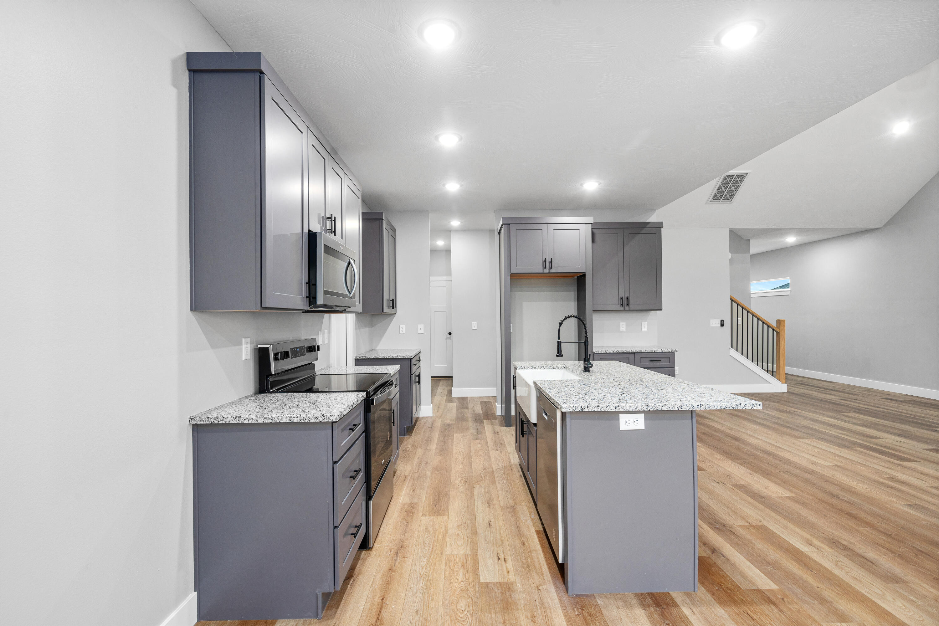 2129 East Will Street Property Photo 15
