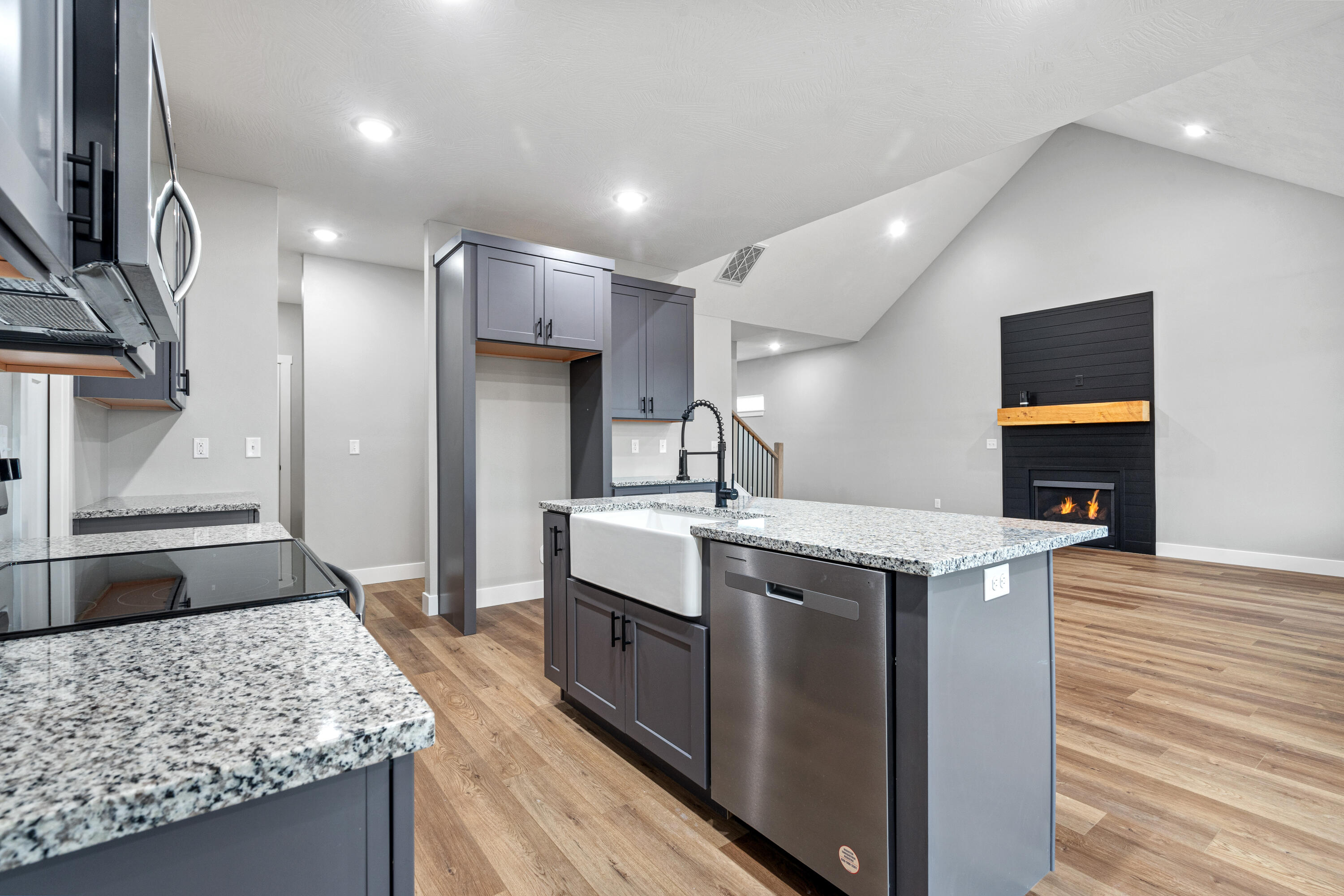 2129 East Will Street Property Photo 17