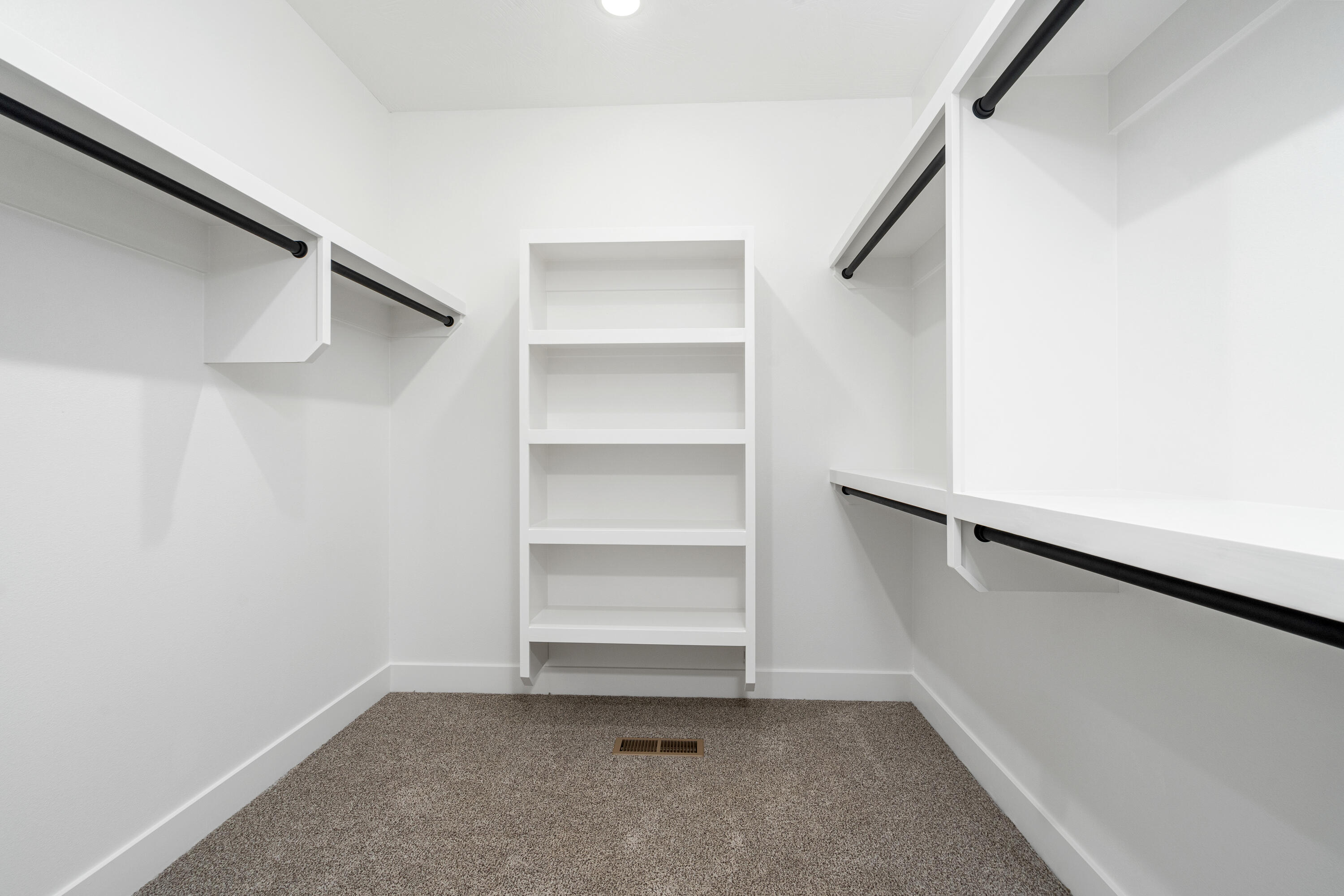 2129 East Will Street Property Photo 23