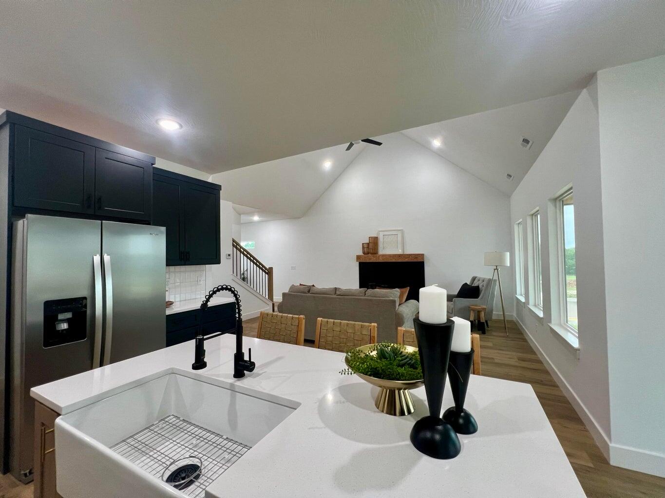 2190 East Will Street Property Photo 8