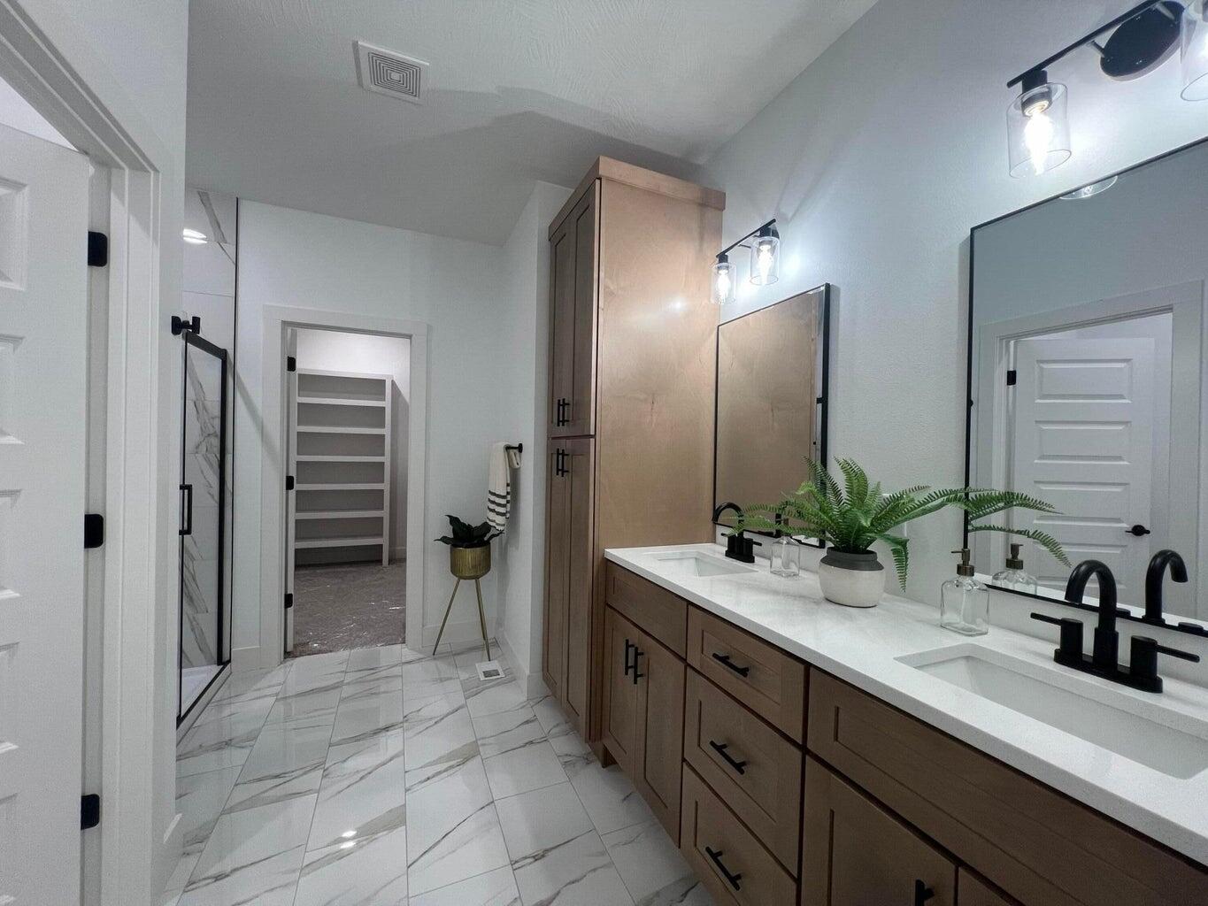 2190 East Will Street Property Photo 14