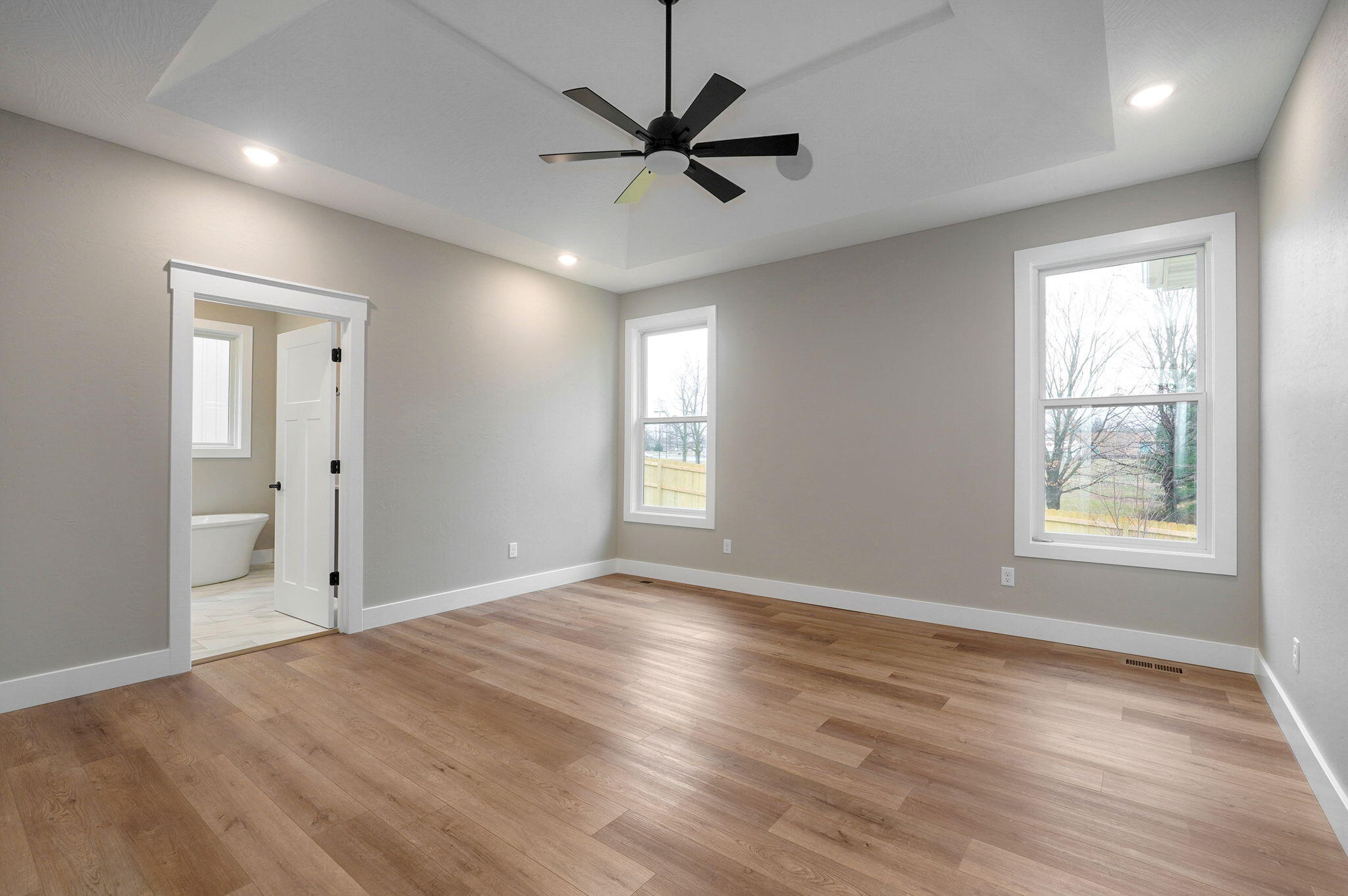 3025 West Edward Street Property Photo 16