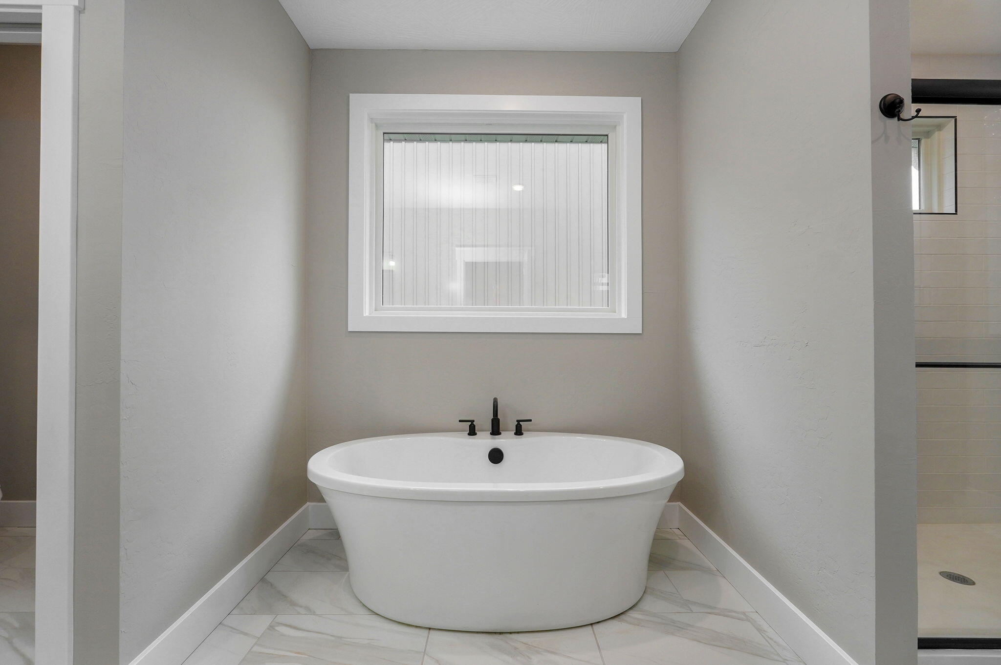 3025 West Edward Street Property Photo 18