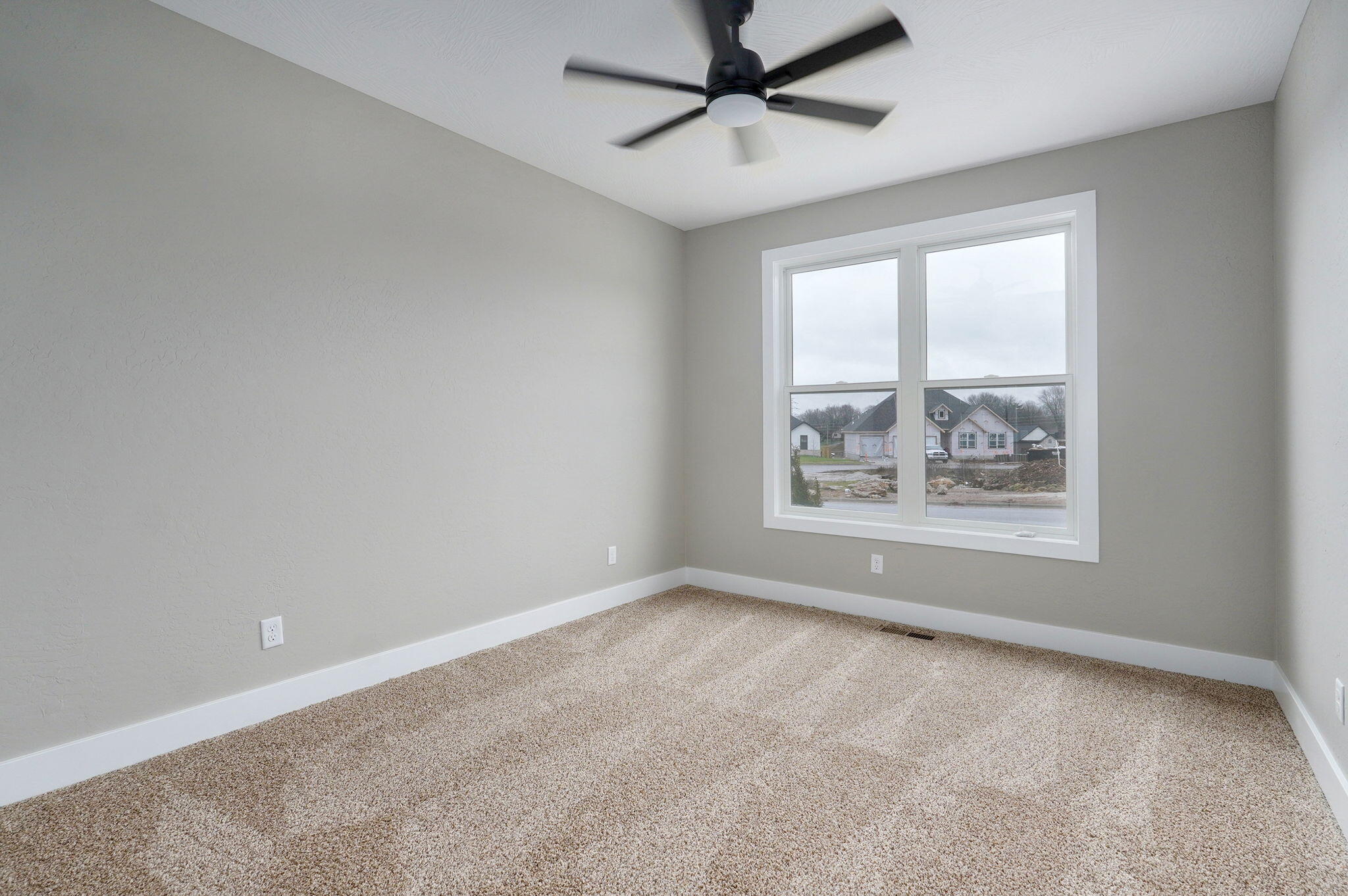 3025 West Edward Street Property Photo 26