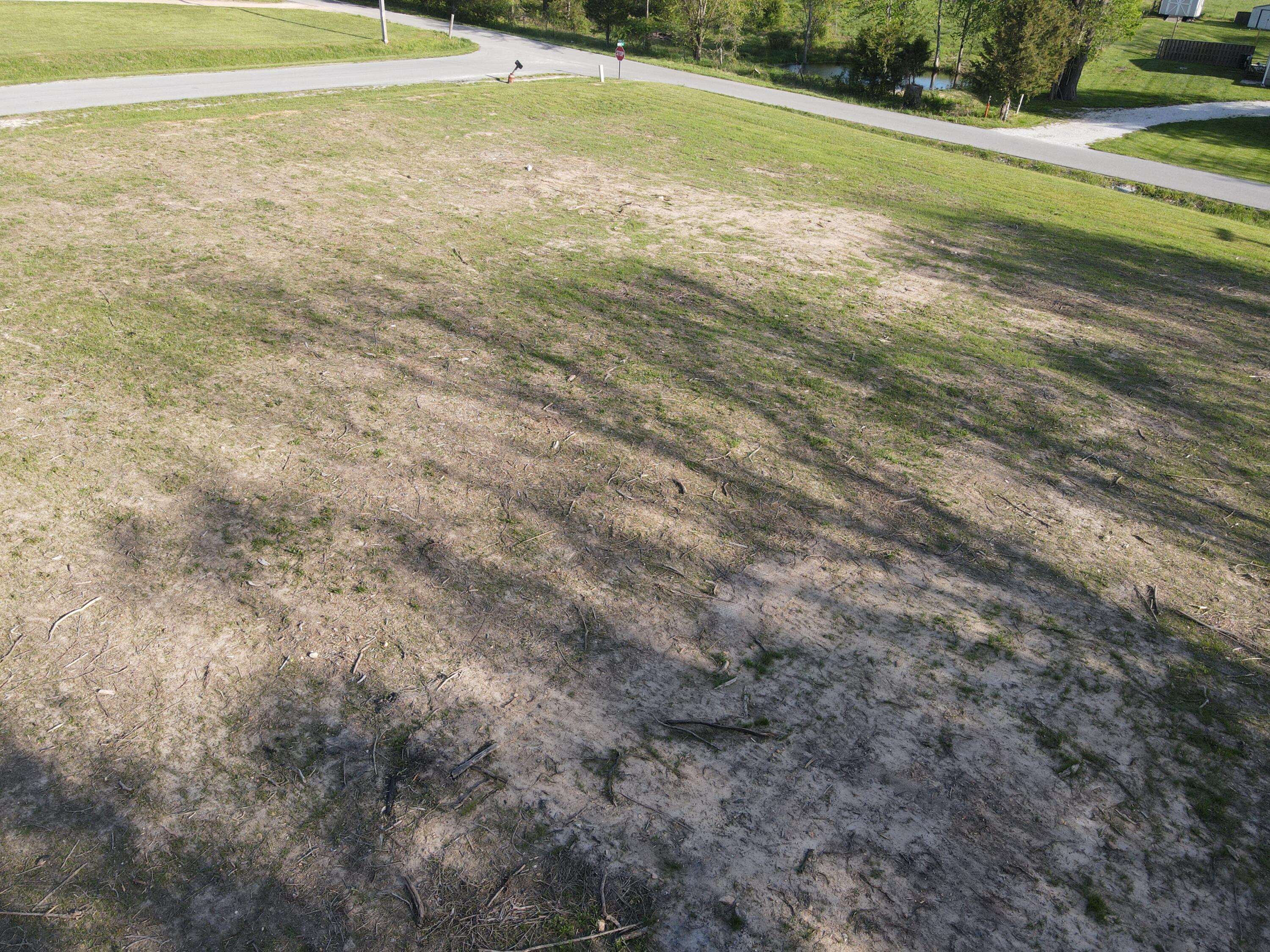 000 Estate Drive Property Photo 7