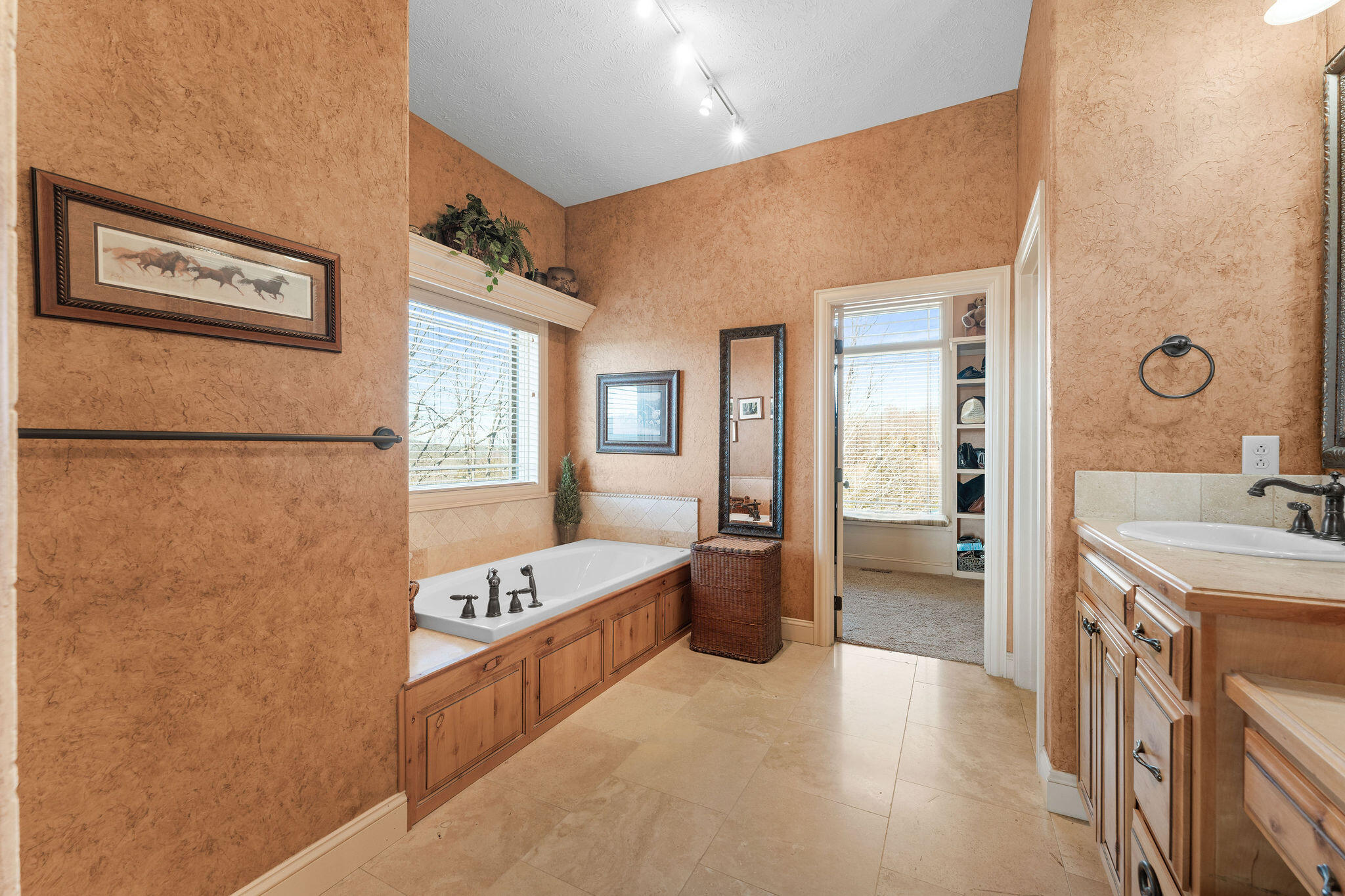 249 Windy Ridge Drive Property Photo 38