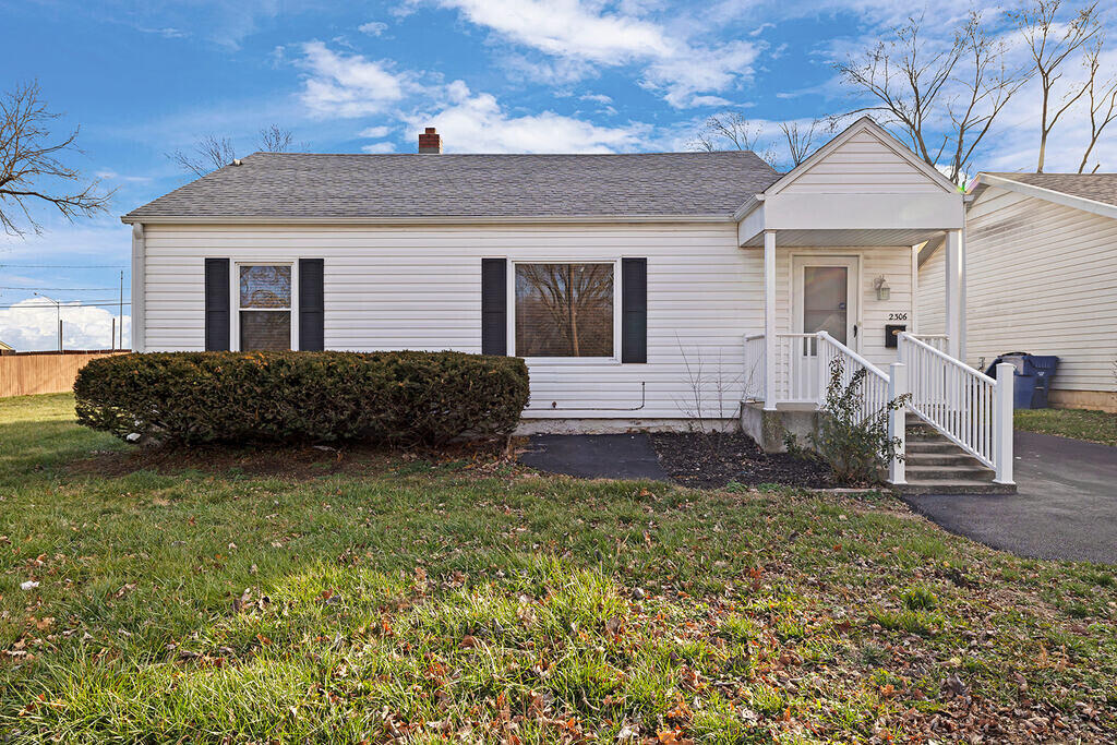Mckoins Real Estate Listings Main Image