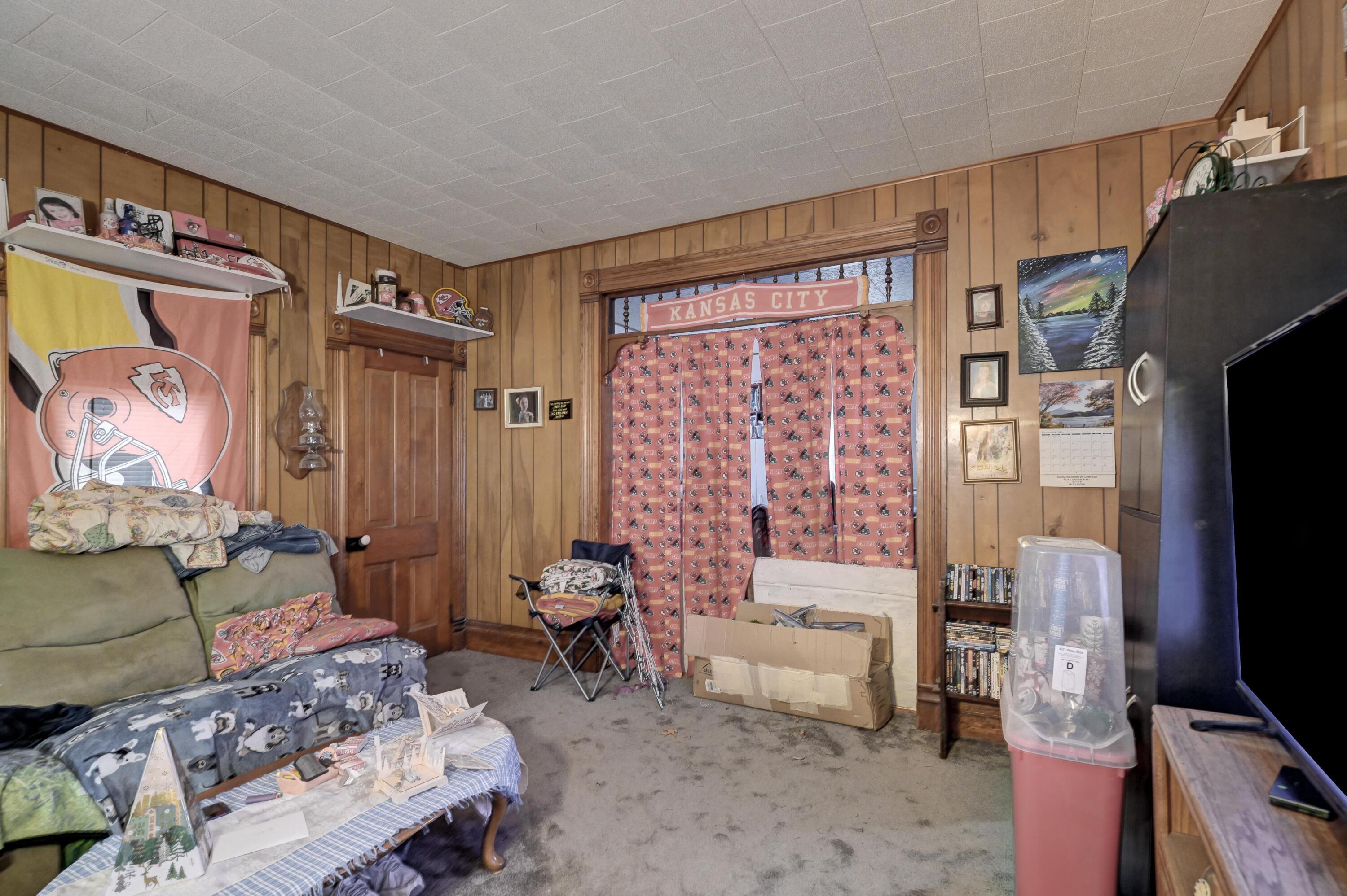 809 Tilden Avenue Property Photo 7