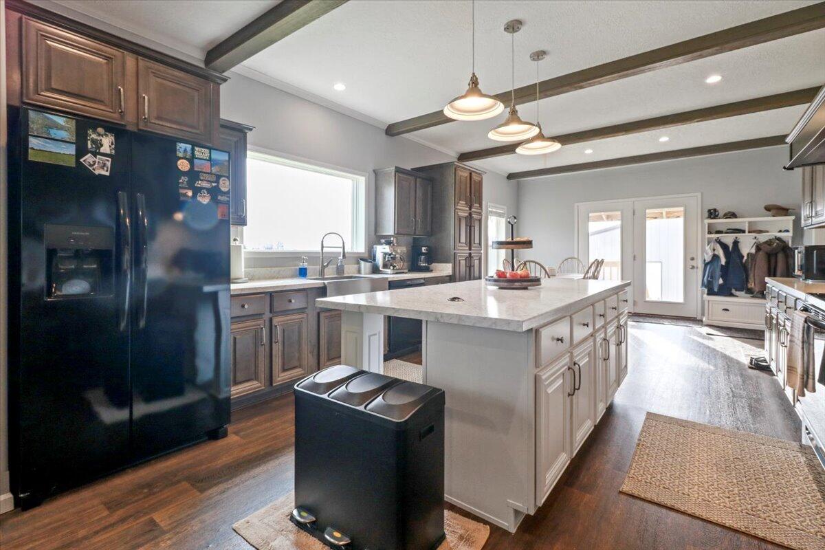 1243 County Road 2410 Property Photo 11