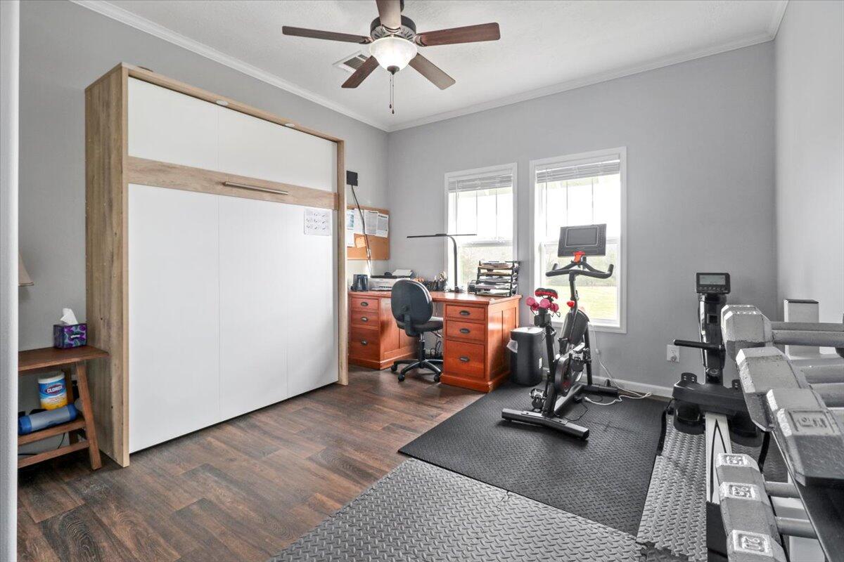 1243 County Road 2410 Property Photo 20