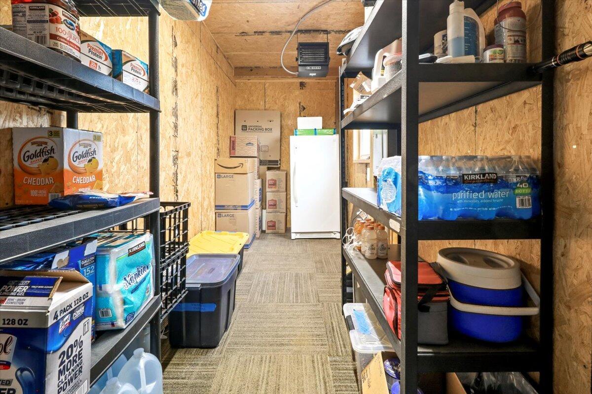 1243 County Road 2410 Property Photo 24